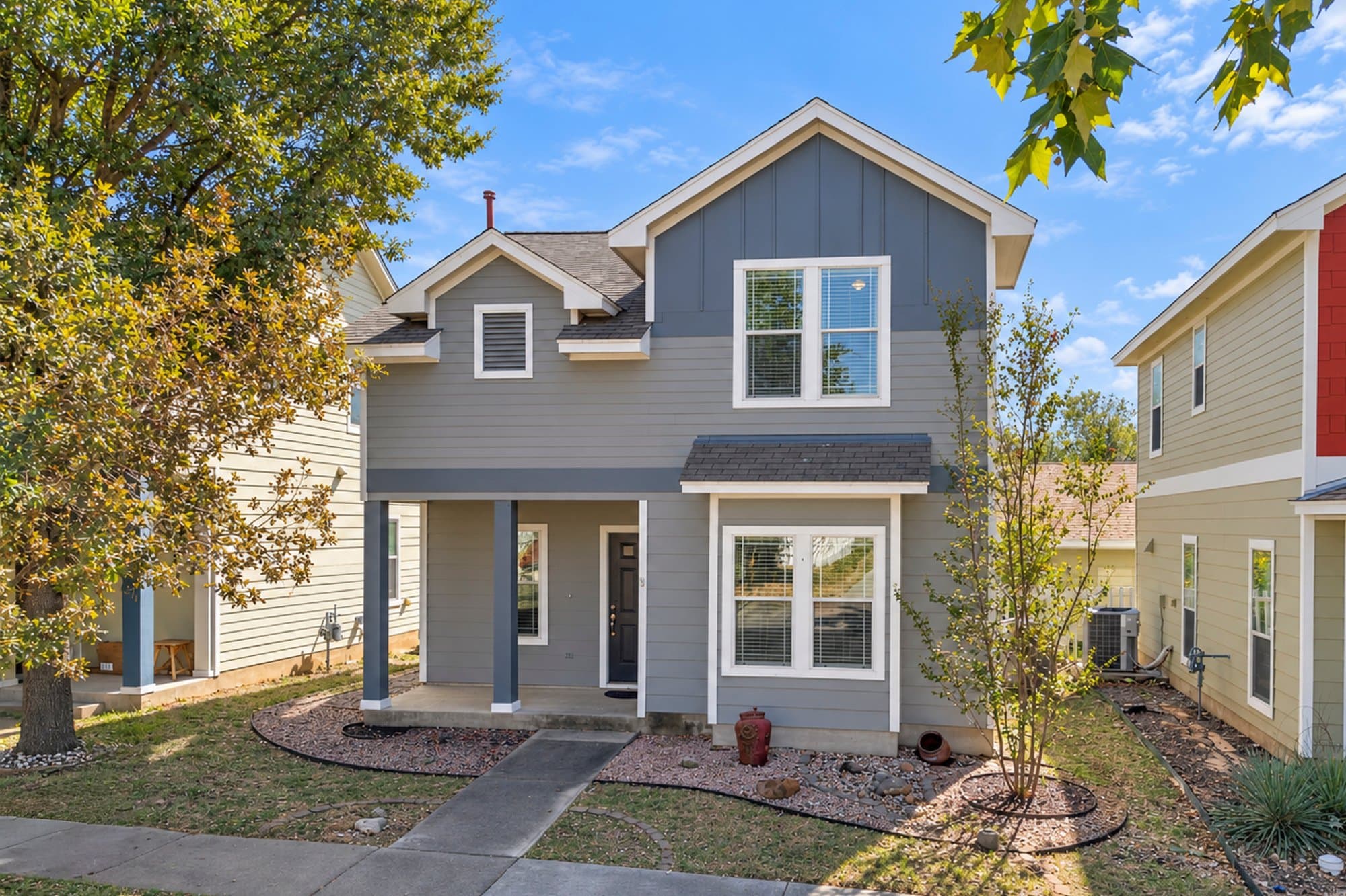 Kyle House: 279 Cleveland