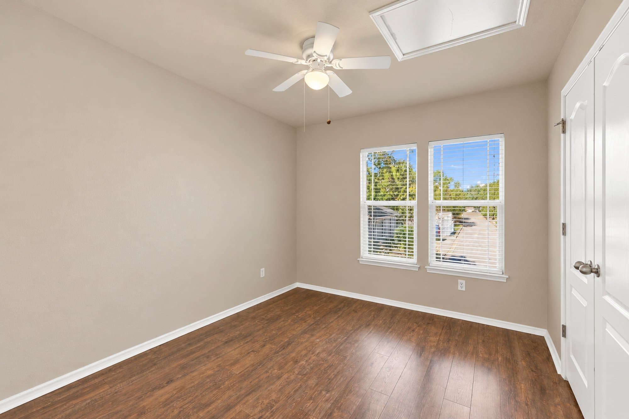 Kyle House: 279 Cleveland