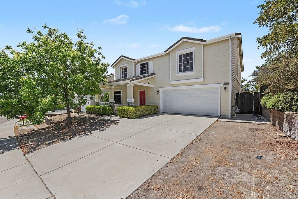 Antioch House: 4561 Temblor Way