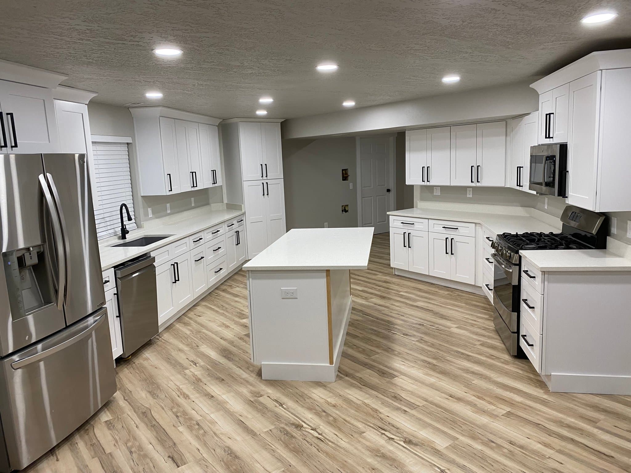 Perry Multiplex: 2265 Linda Way