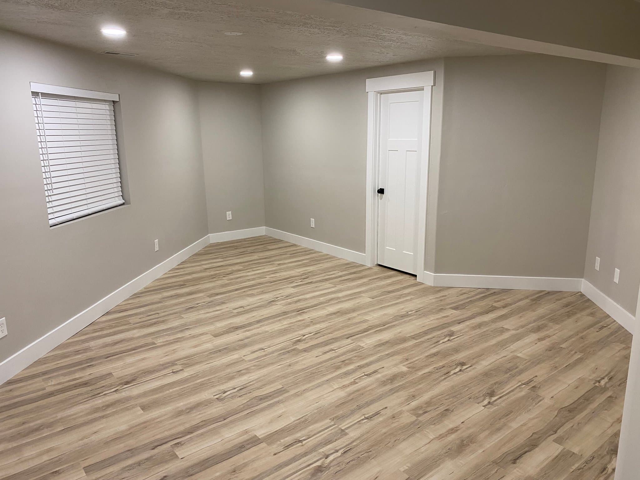 Perry Multiplex: 2265 Linda Way