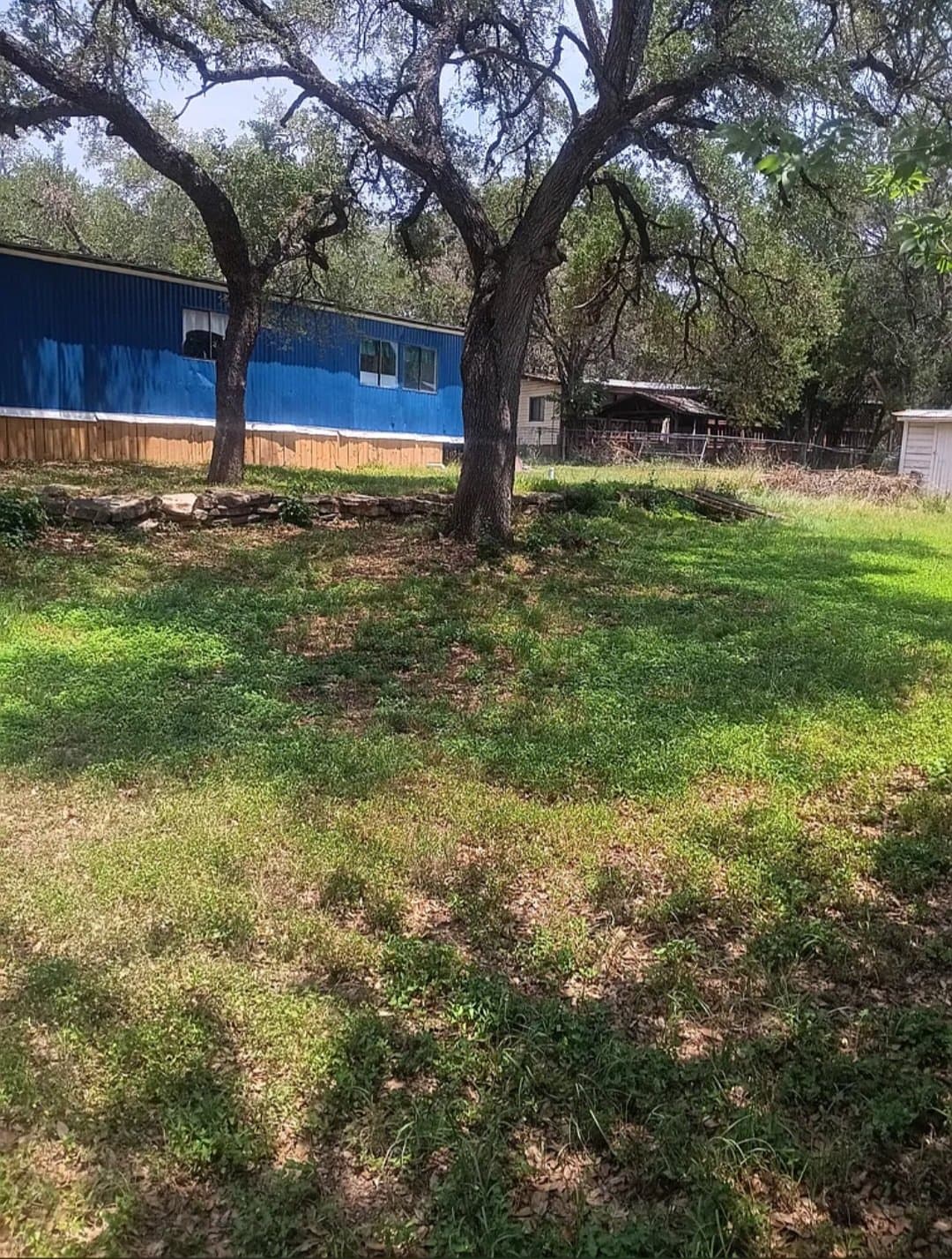Canyon Lake House: 251 Valleyview St