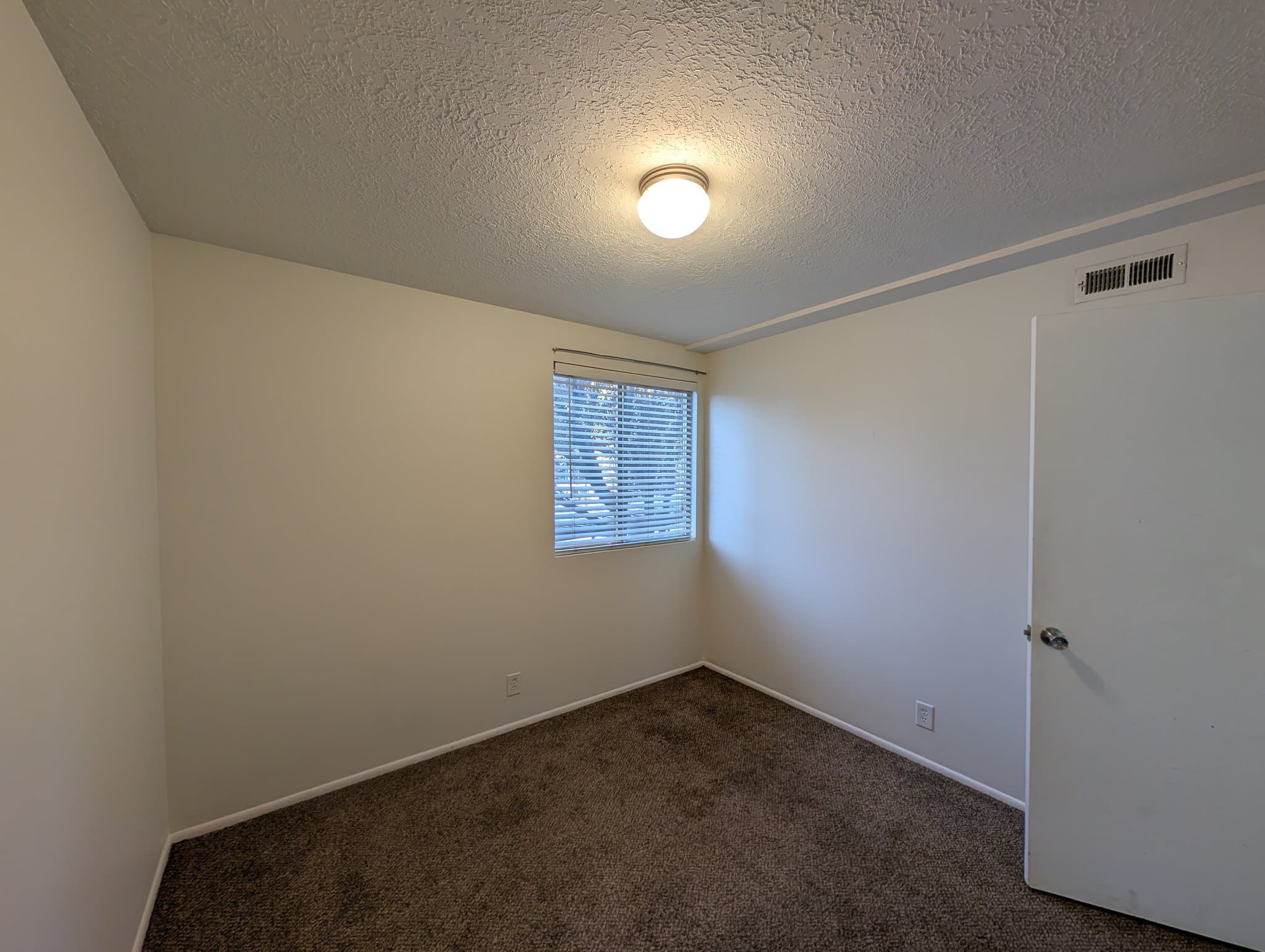 North Salt Lake Condo: 55 W Center St