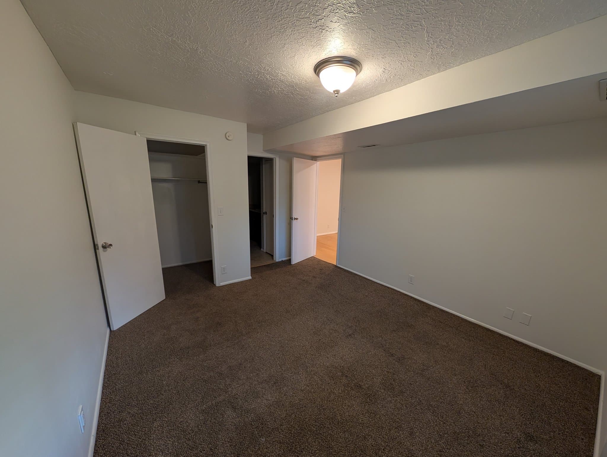 North Salt Lake Condo: 55 W Center St