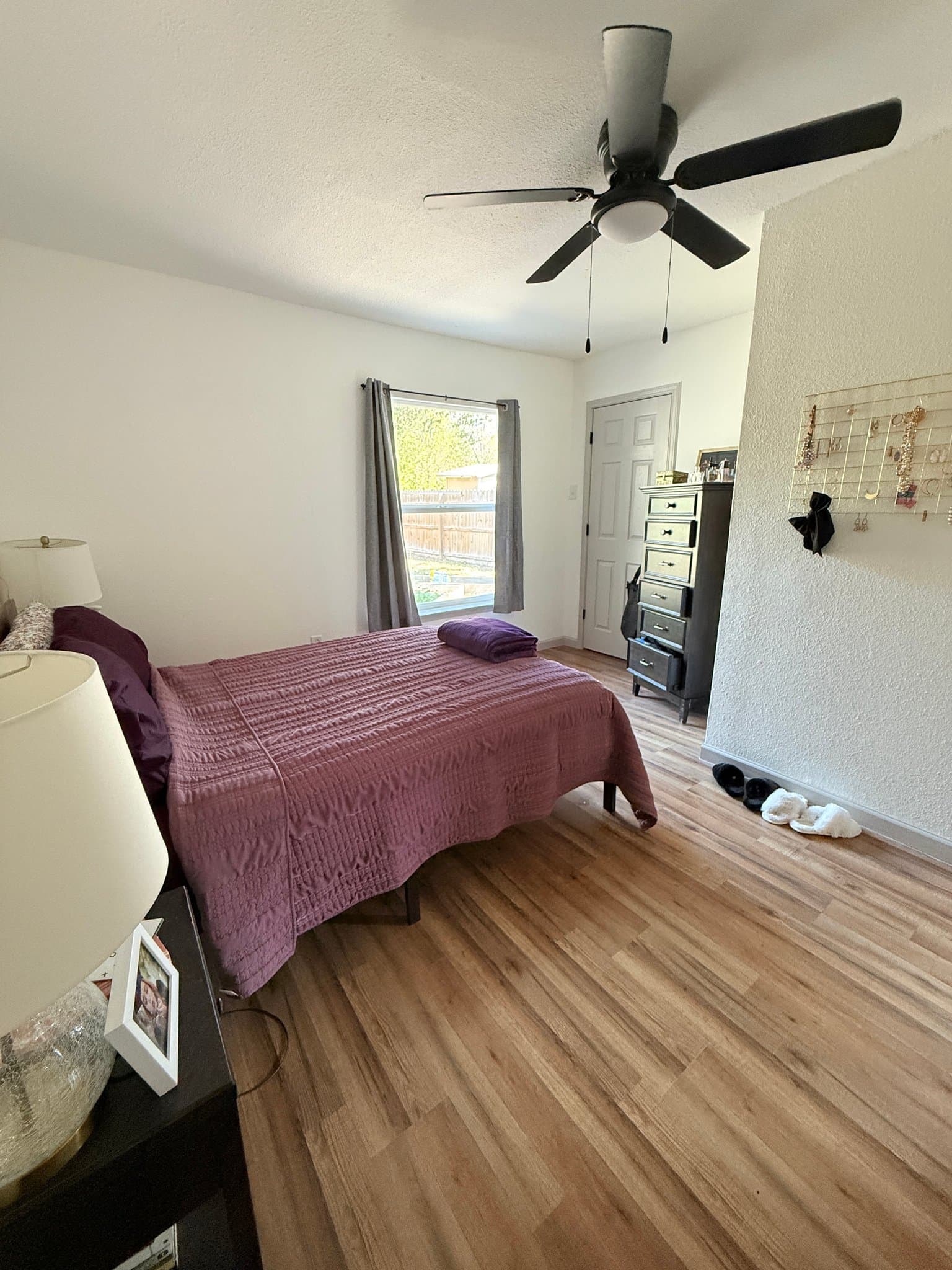 San Antonio House: 267 Continental Ave