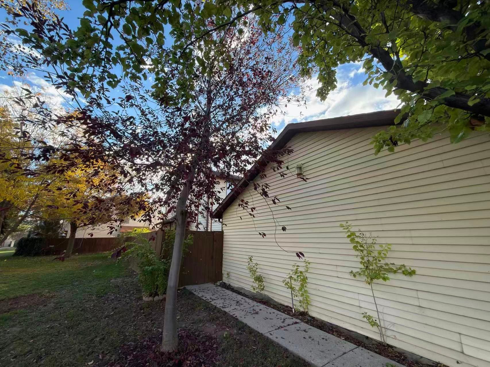West Valley City Single Room: 3625 S 2045 W
