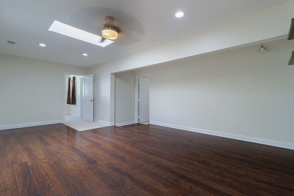 San Bernardino House: 268 E 45th St