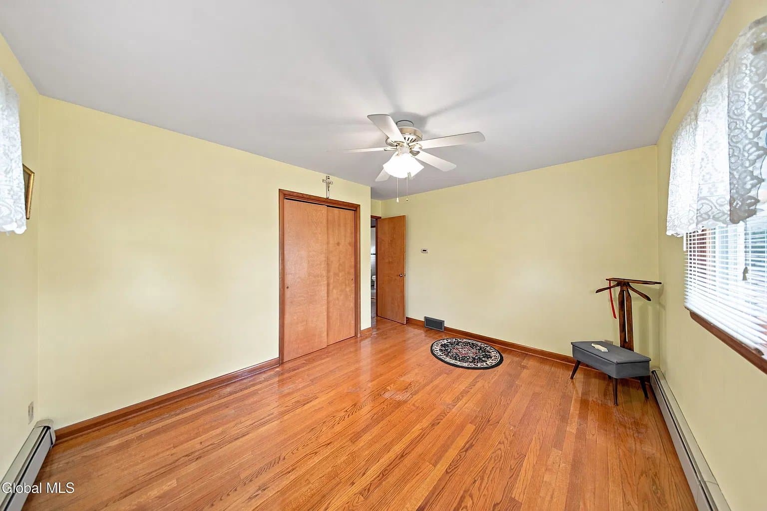 Latham House: 22 Homestead Dr