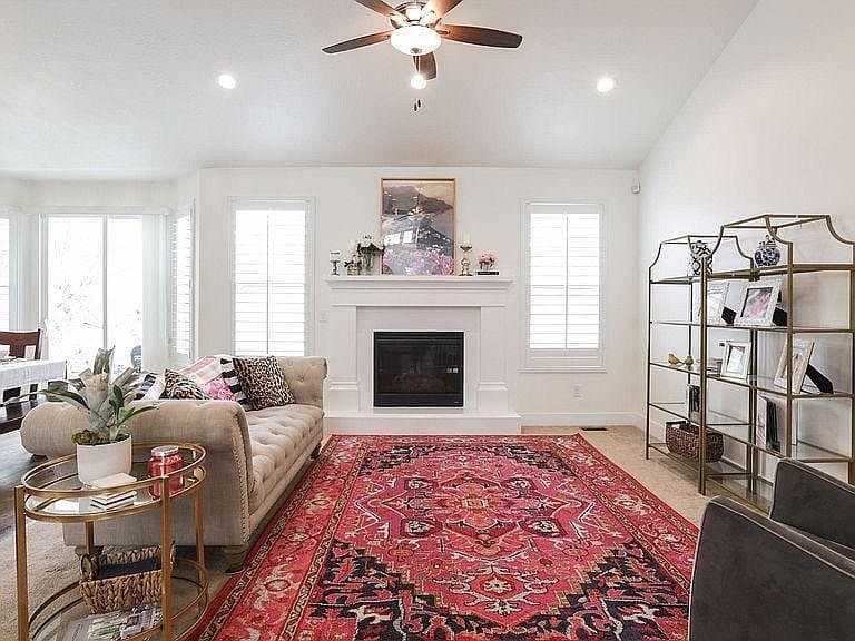 Lehi House: 2583 W 1910 N