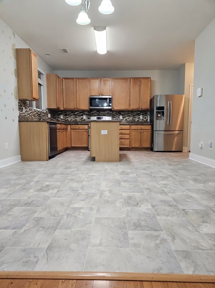 CARY House: 107 Deer Isle Ct