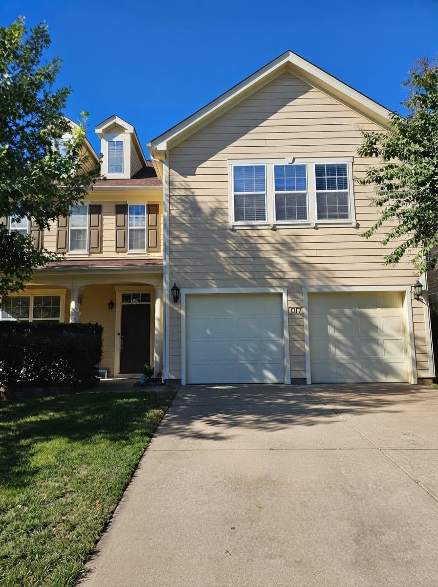 CARY House: 107 Deer Isle Ct
