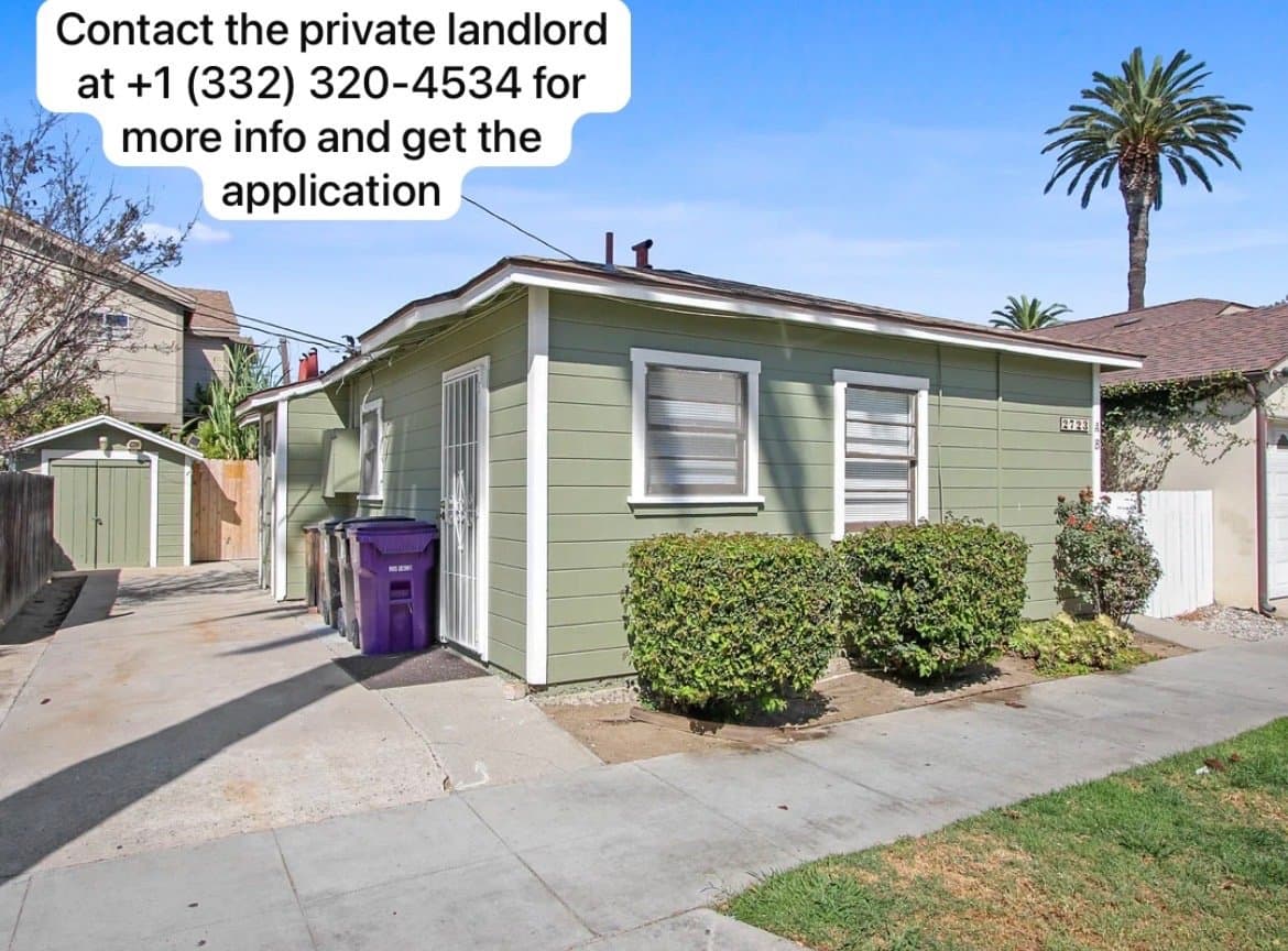 Long Beach House: 2723 E 8th St
