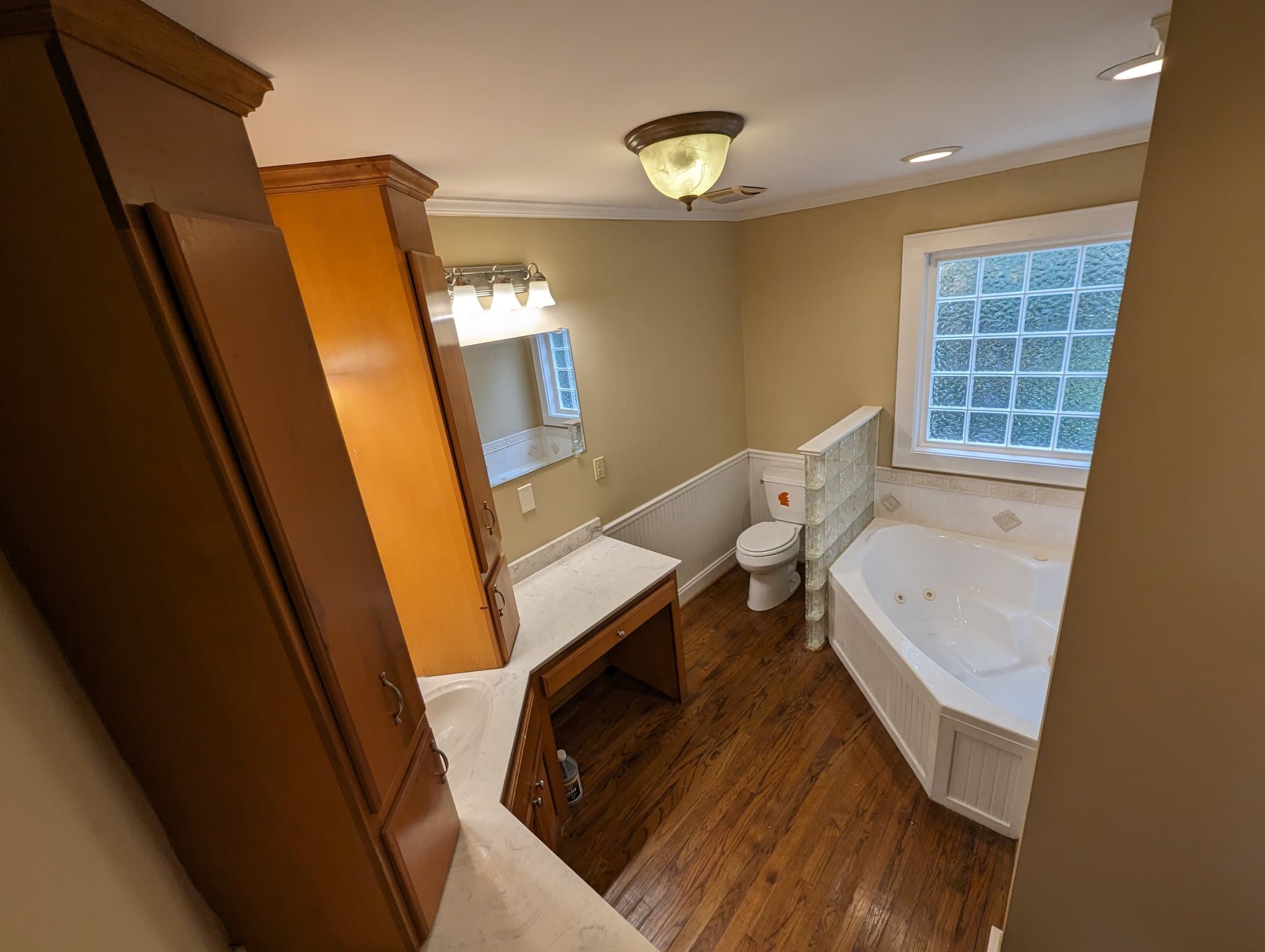 anderson House: 302 West Fredericks Street