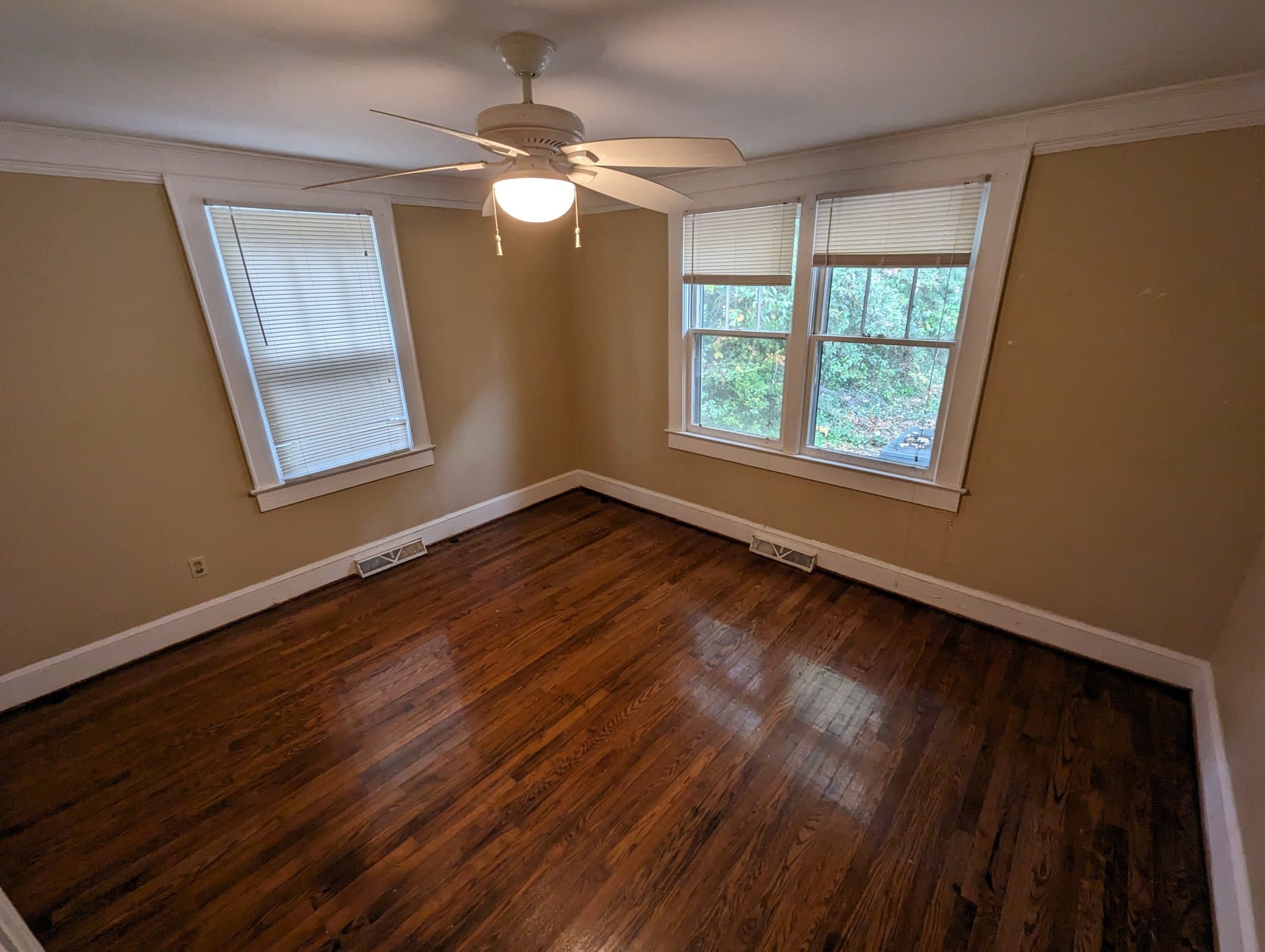 anderson House: 302 West Fredericks Street