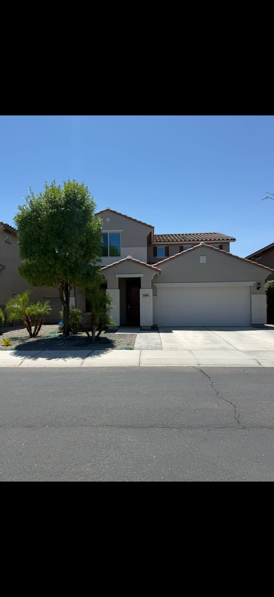 Surprise House: 15835 W Banff Ln