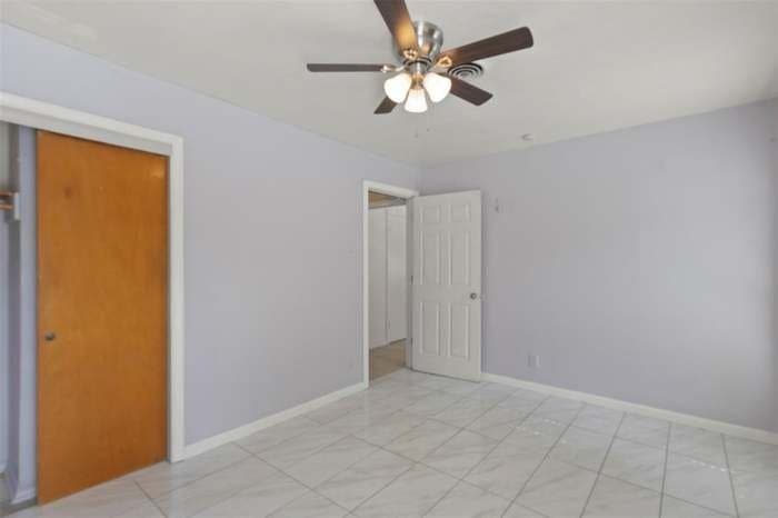 Irving House: 711 Hilltop Dr