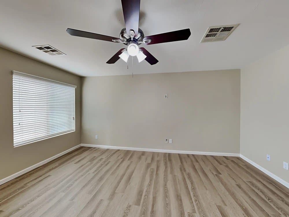 Laveen House: 7319 W Magdalena Ln