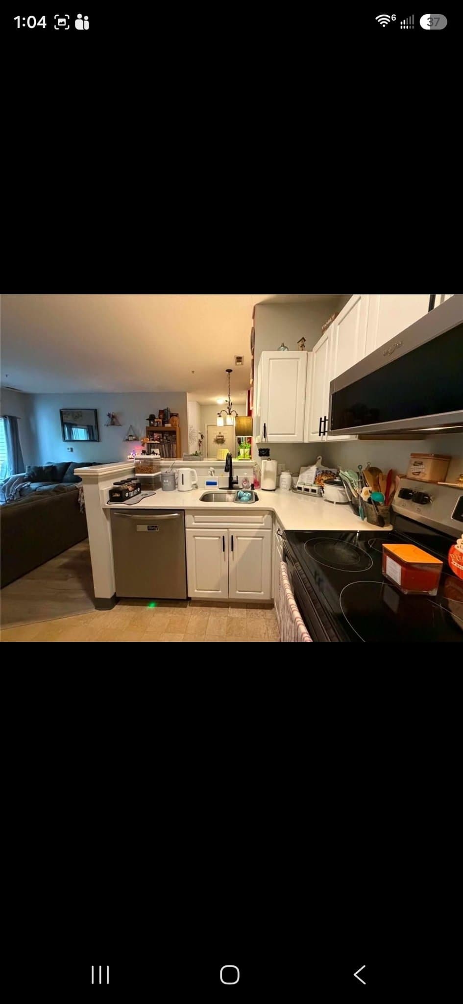 Woonsocket Single Room: 120 Mill St