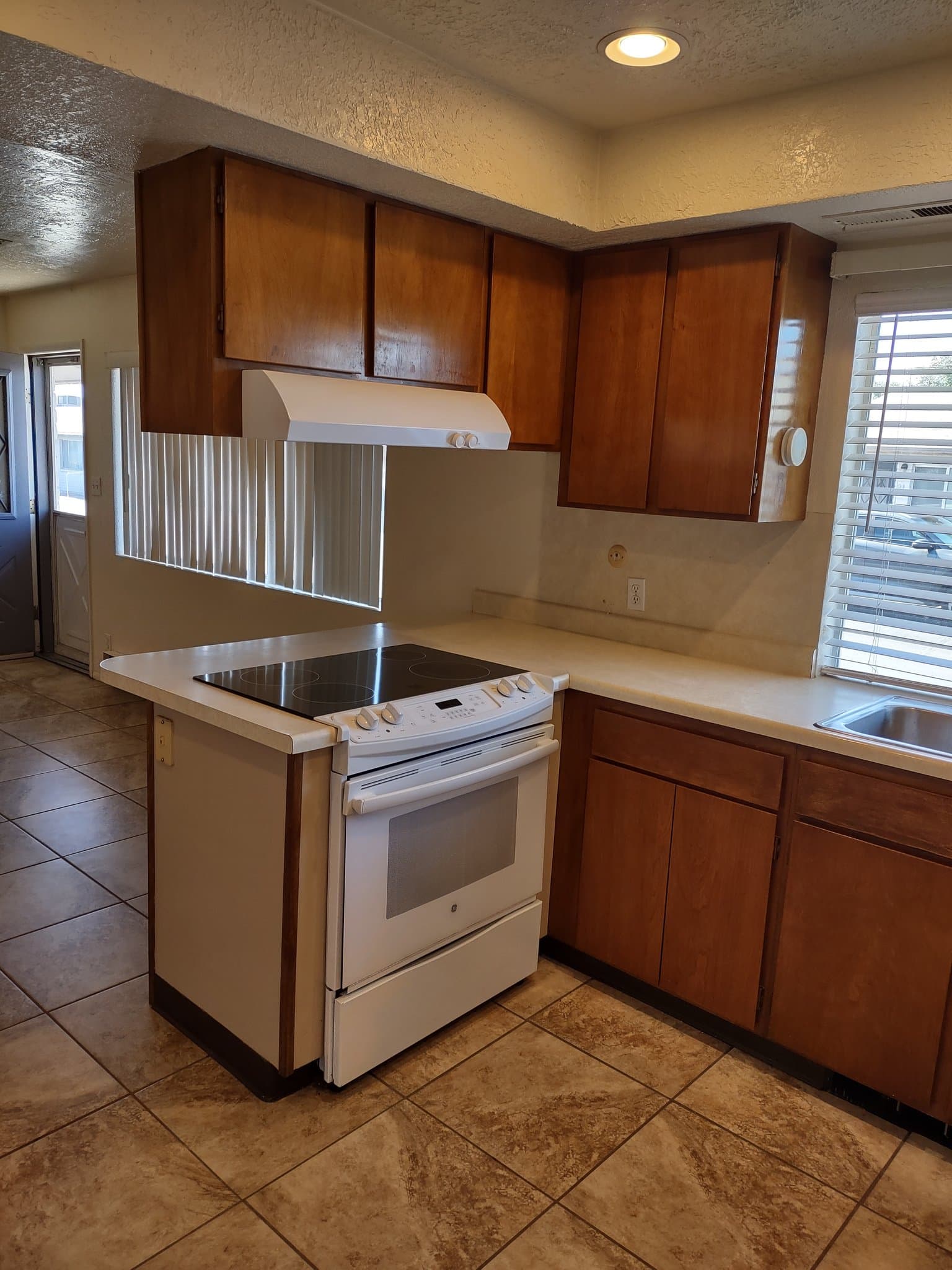 Saint George Townhome: 142 E 500 S Apt 4