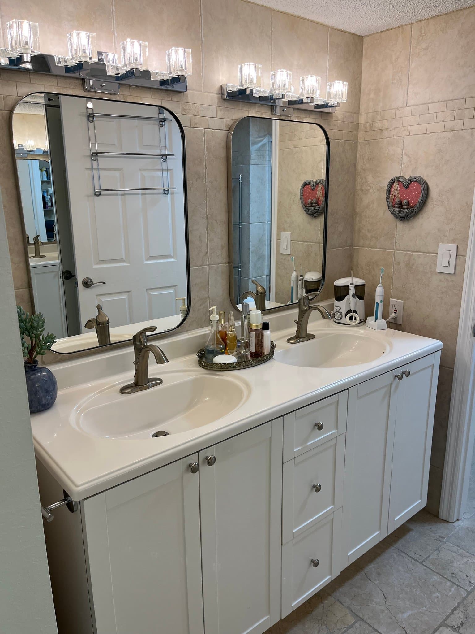 Bonita Springs Condo: 4895 Bonita Beach Rd.