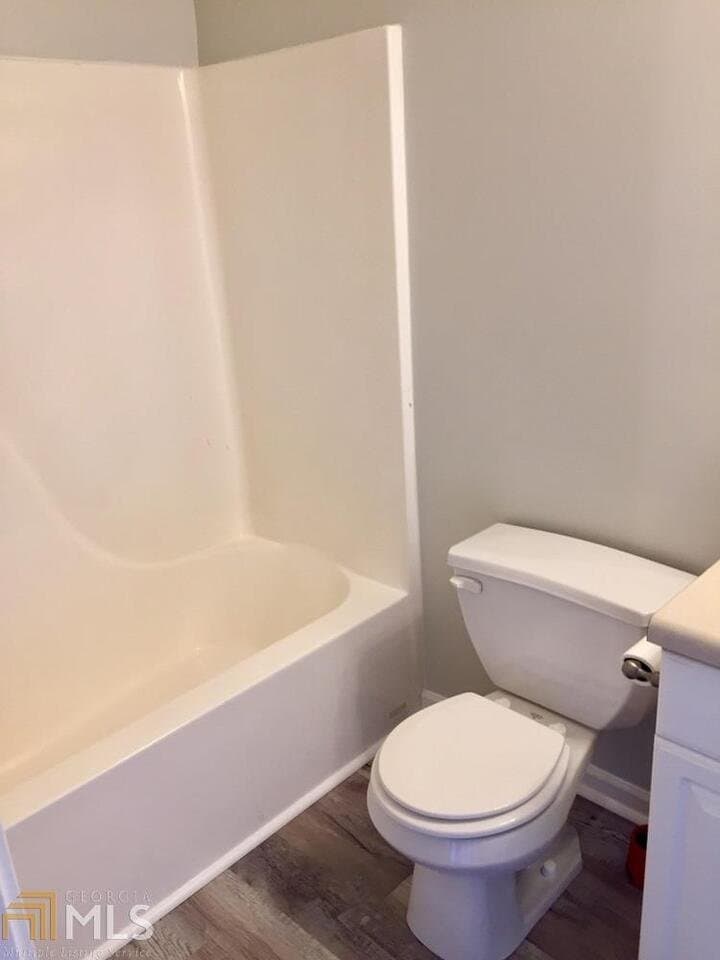 Woodstock Single Room: 138 Creekwood Dr