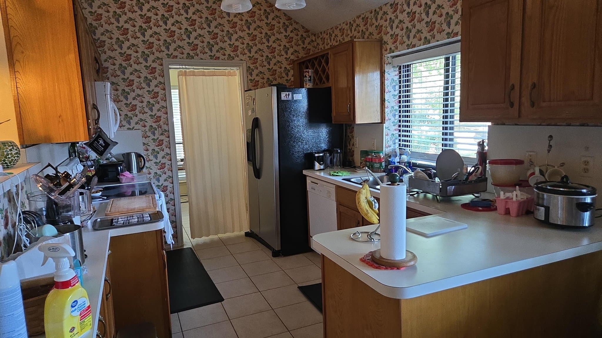 Allen Single Room: 1000 Fairlawn St