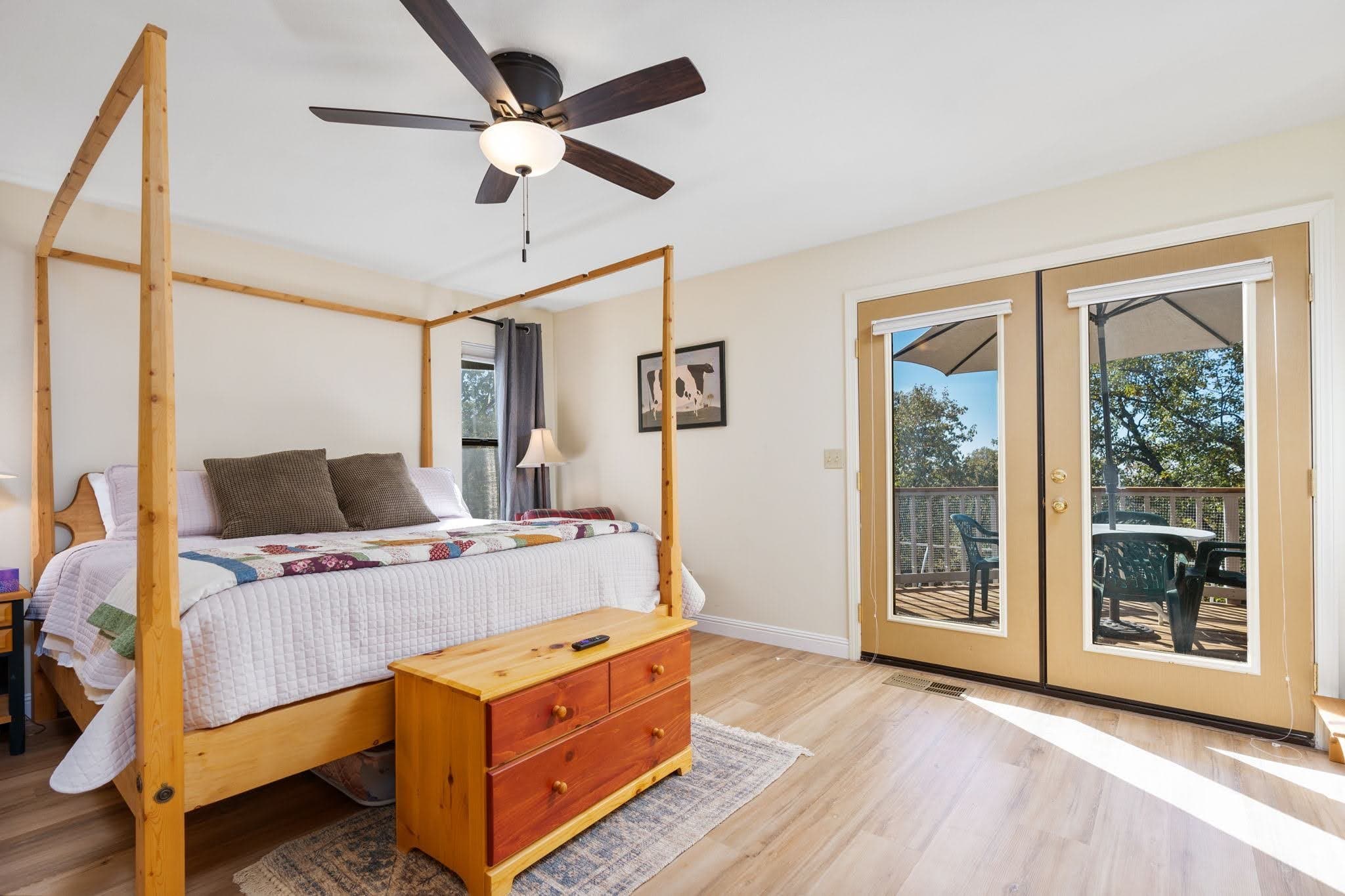 North Fork House: 53050 Ridge Top Drive