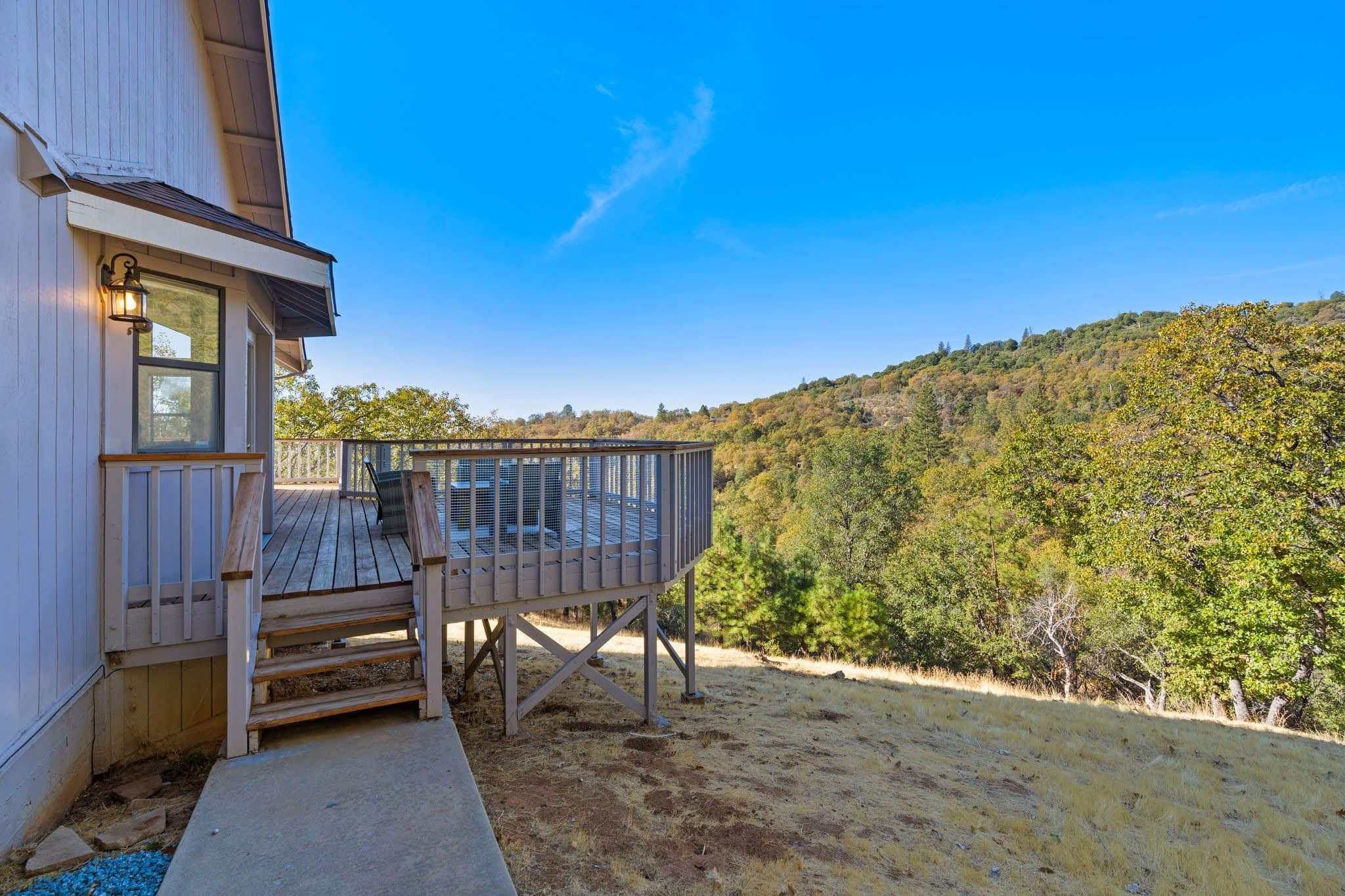 North Fork House: 53050 Ridge Top Drive