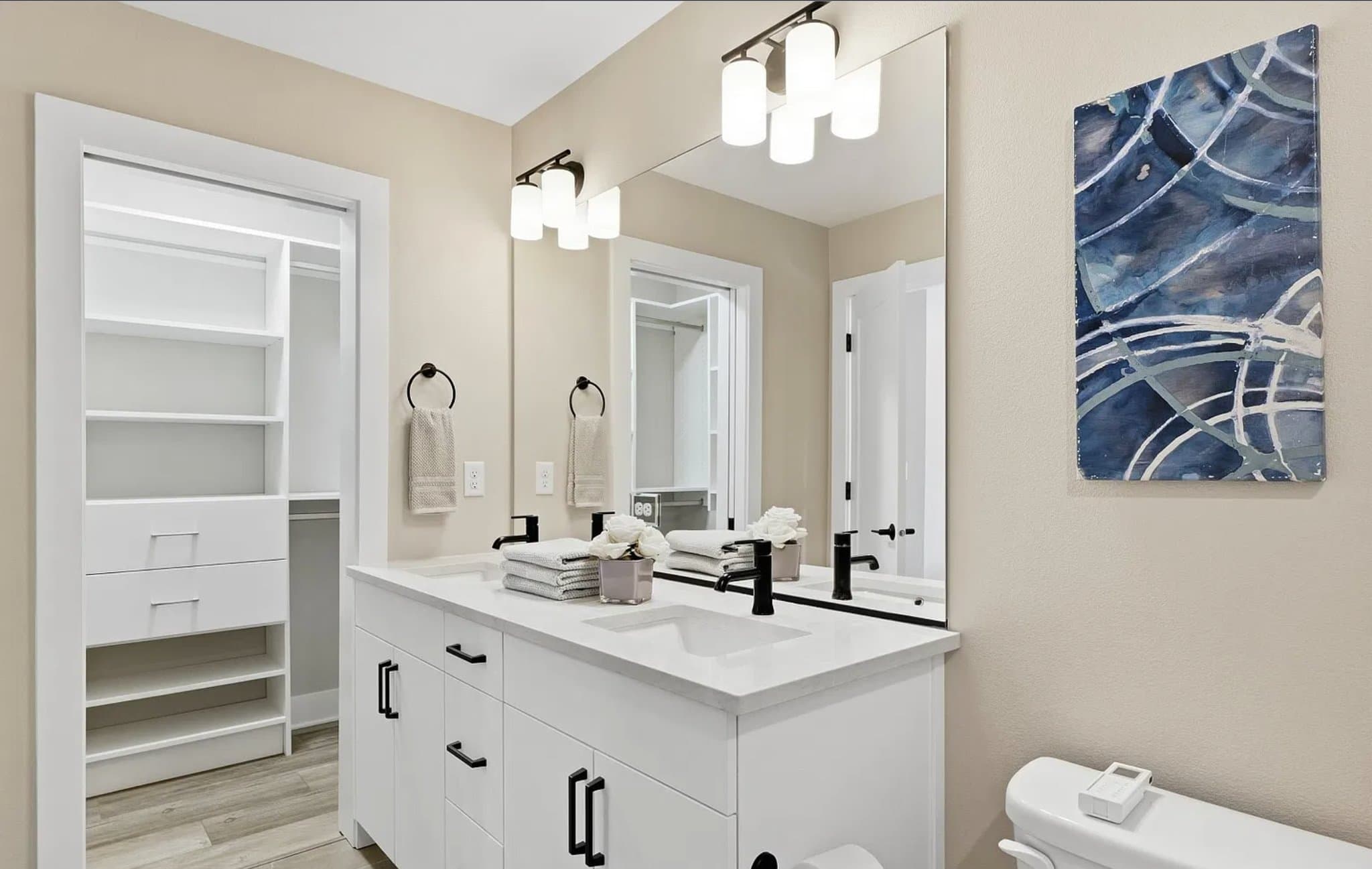 North Bend Townhome: 1906 SE 12th St