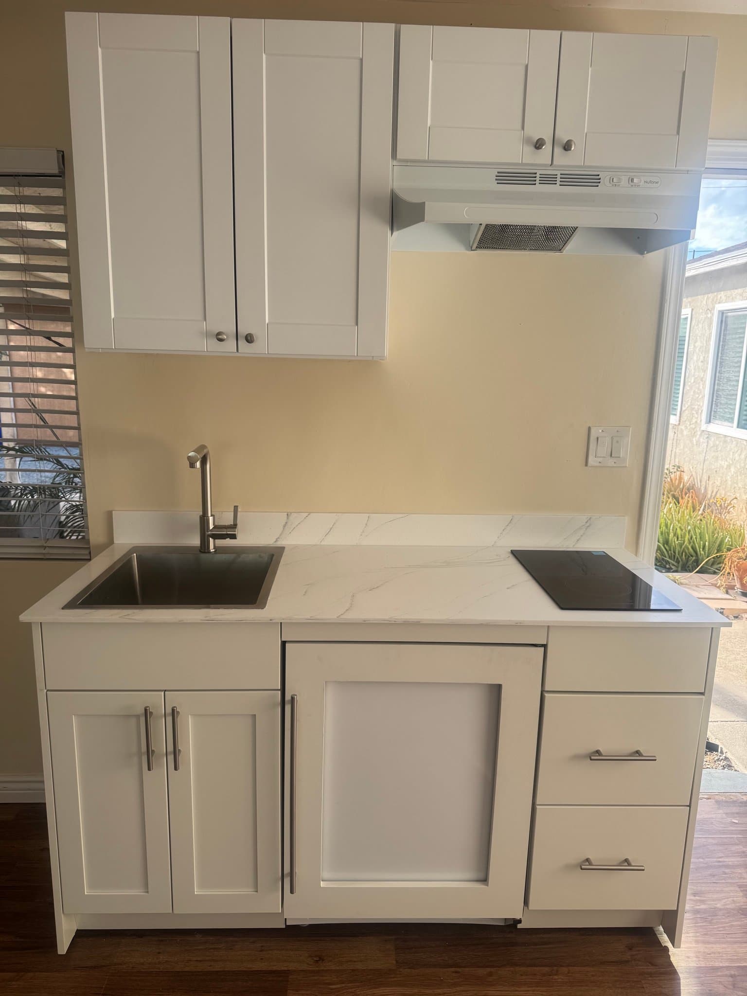 Lemon Grove Multiplex: 7209 Rosemary lane