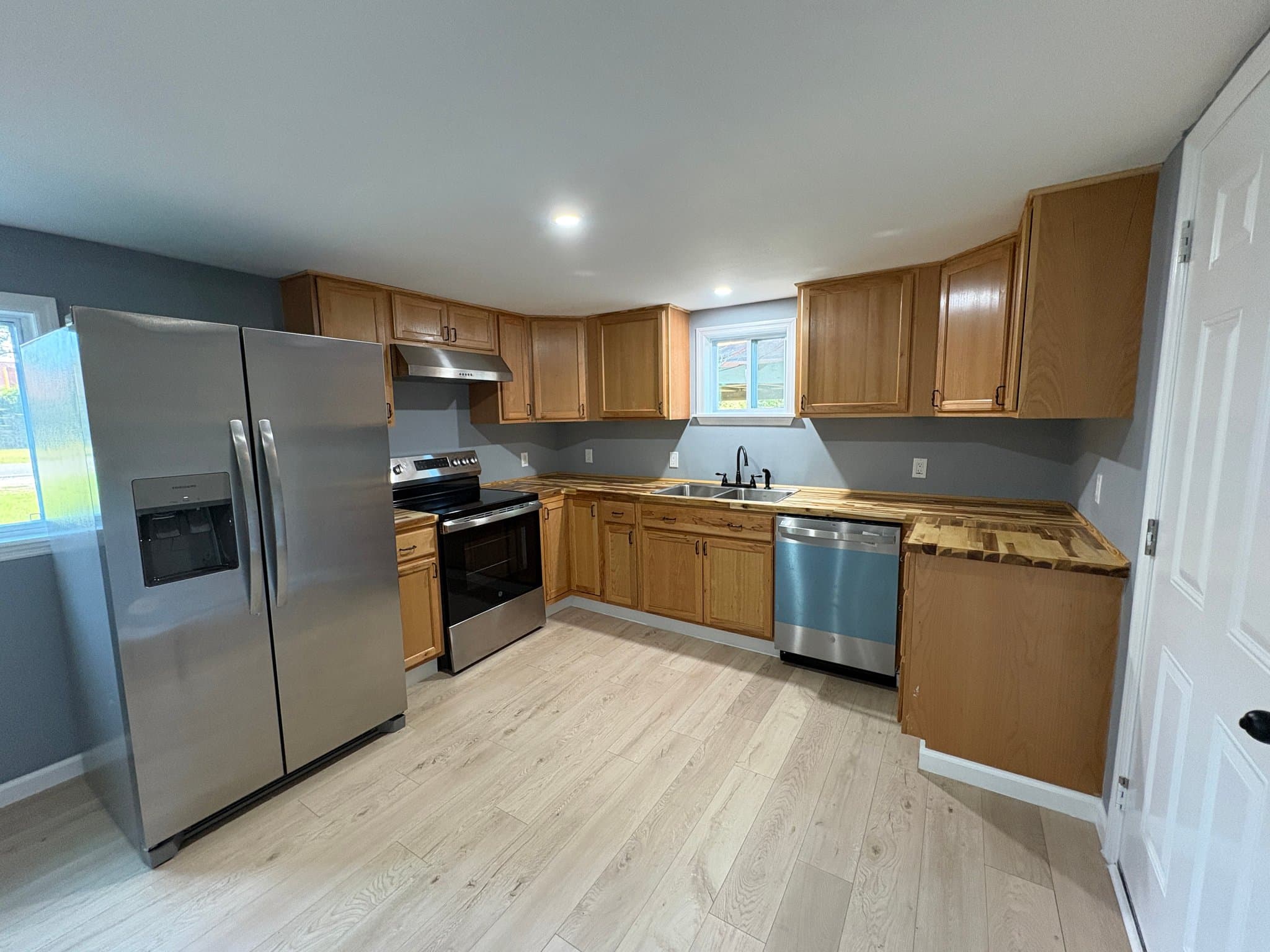 Eastman House: 2206 Chester hwy