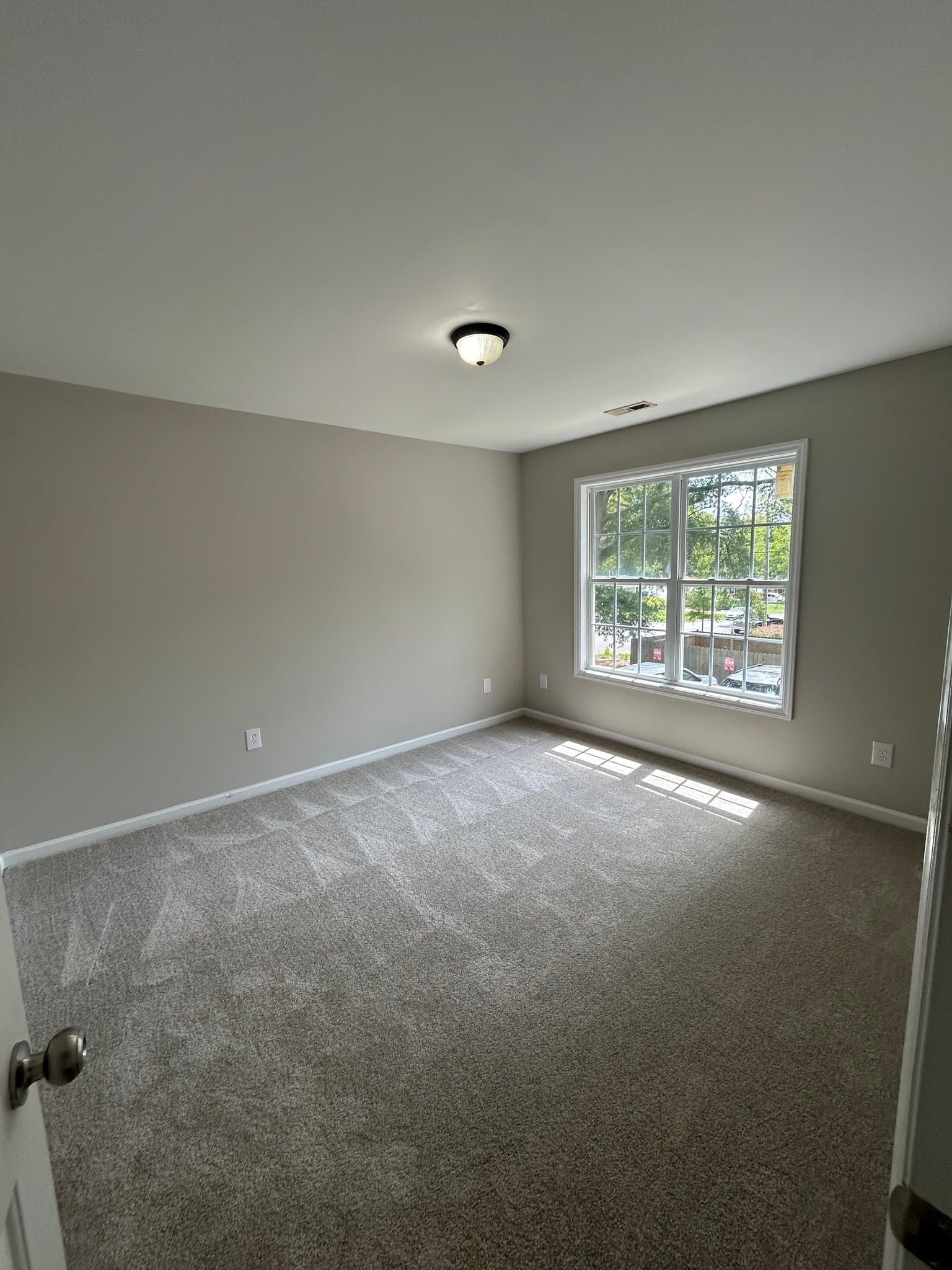 Raleigh Single Room: 644 Coleman St