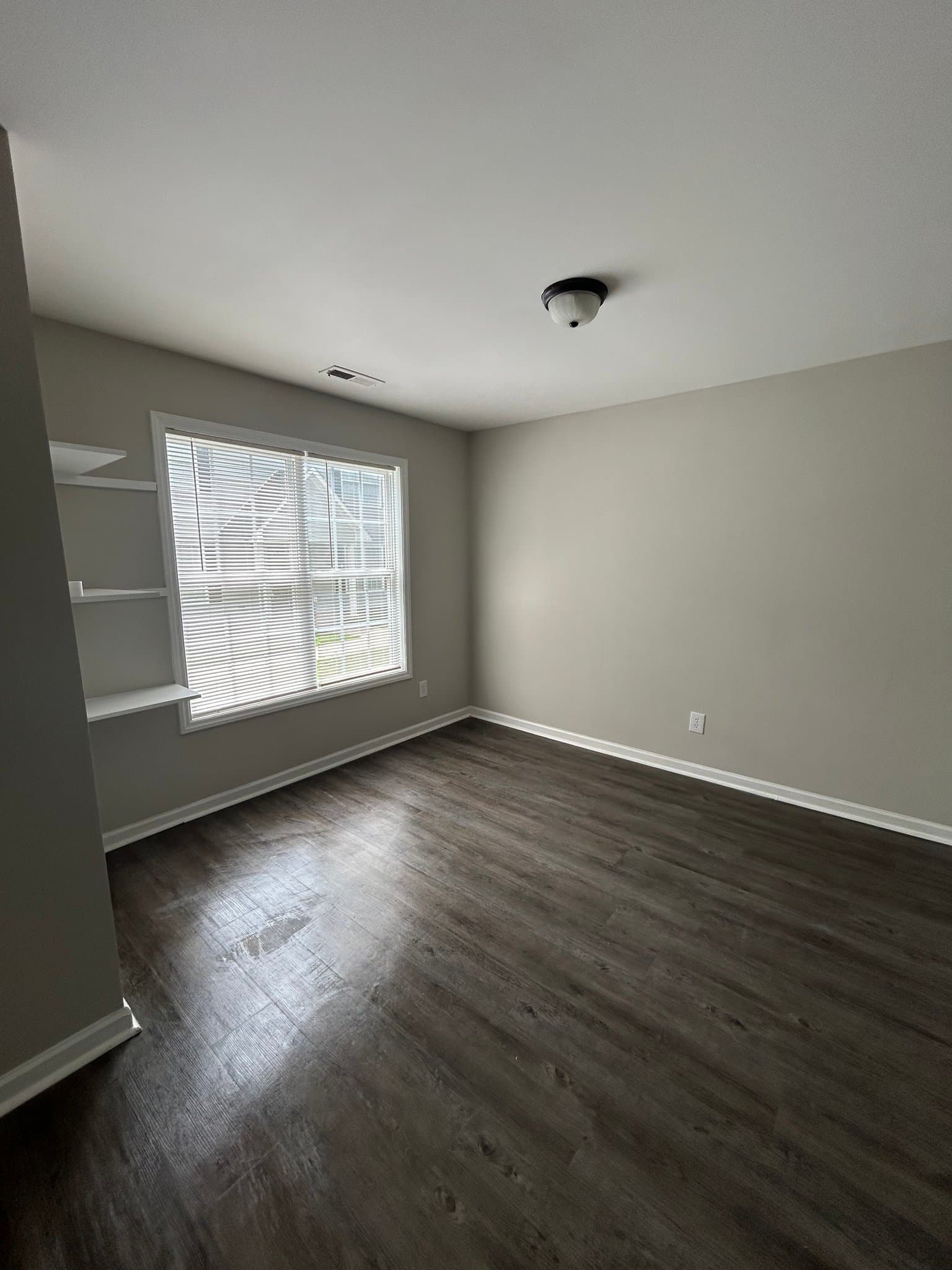 Raleigh Single Room: 644 Coleman St