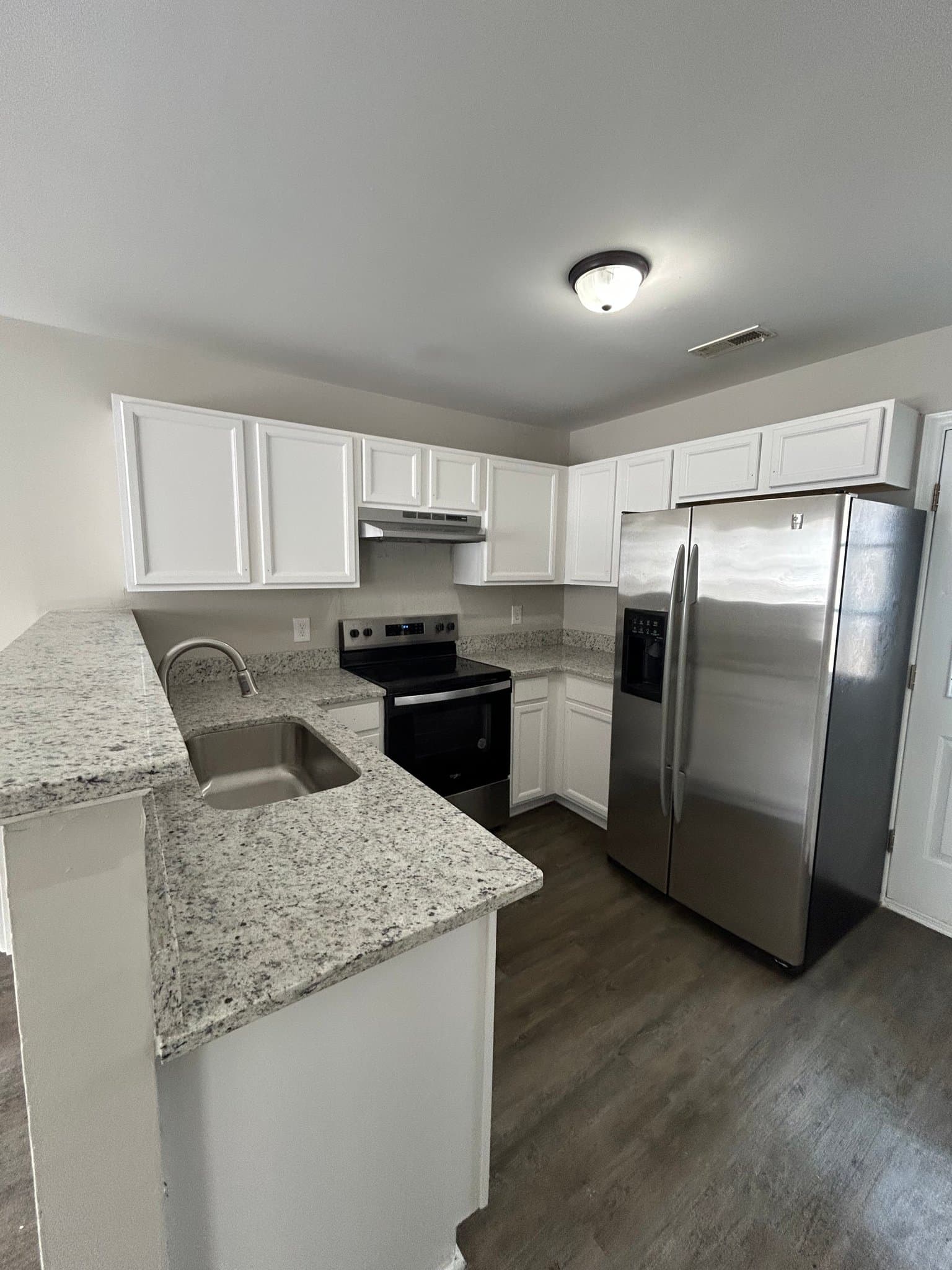 Raleigh Single Room: 644 Coleman St