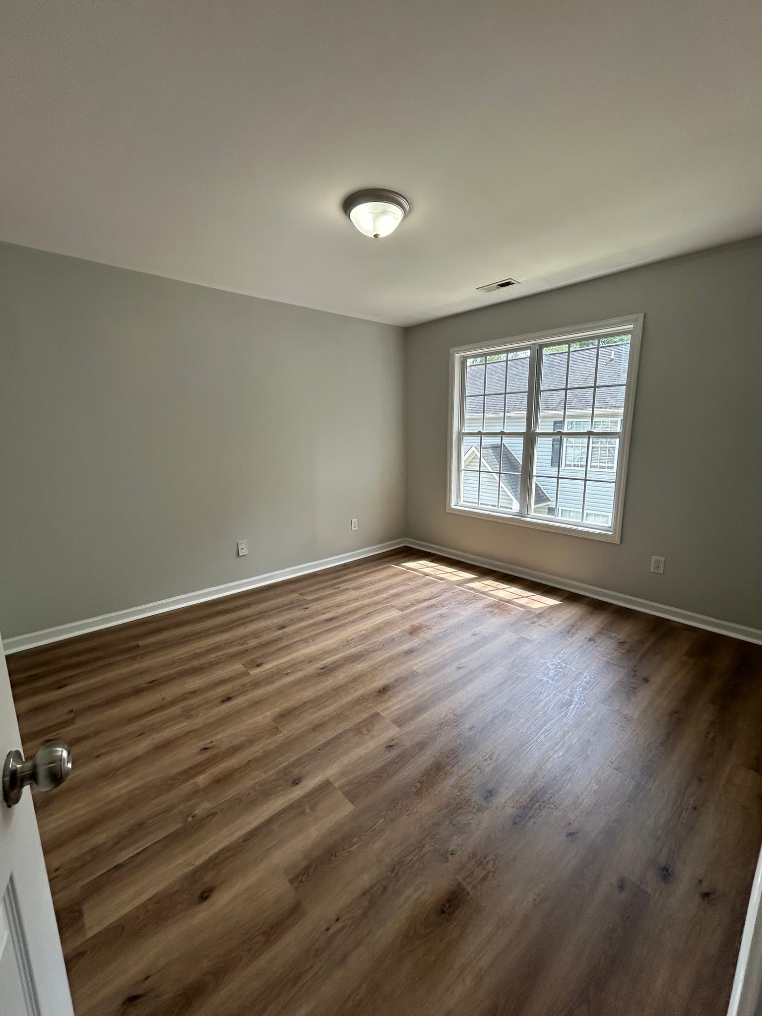 Raleigh Single Room: 644 Coleman St