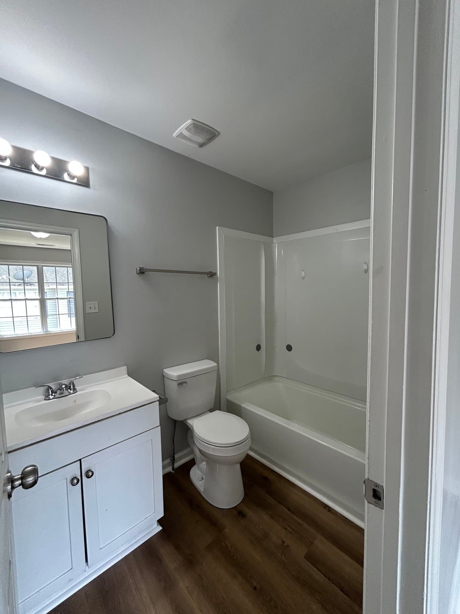 Raleigh Single Room: 644 Coleman St