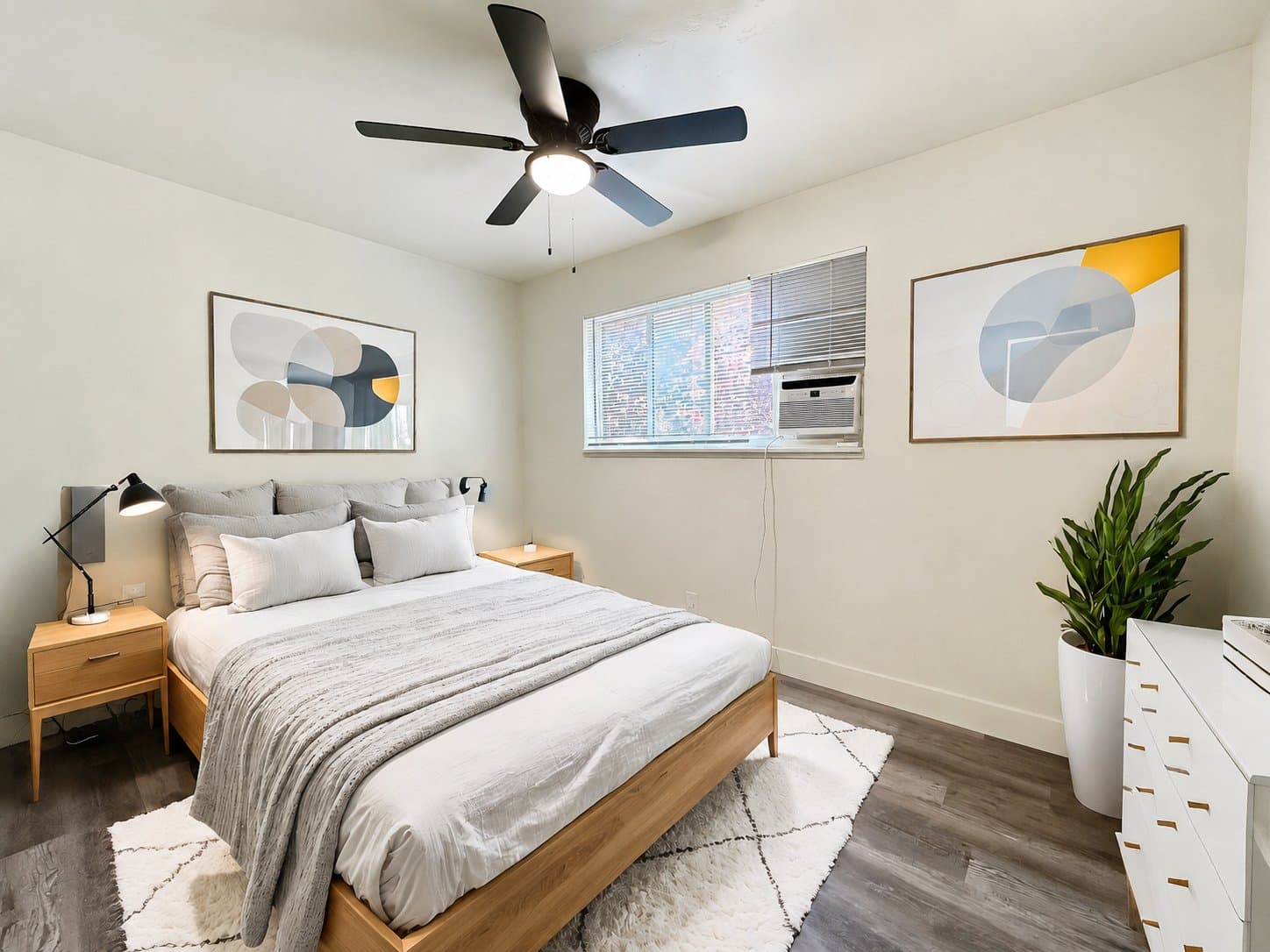 Salt Lake City Condo: 1340 S 200 E