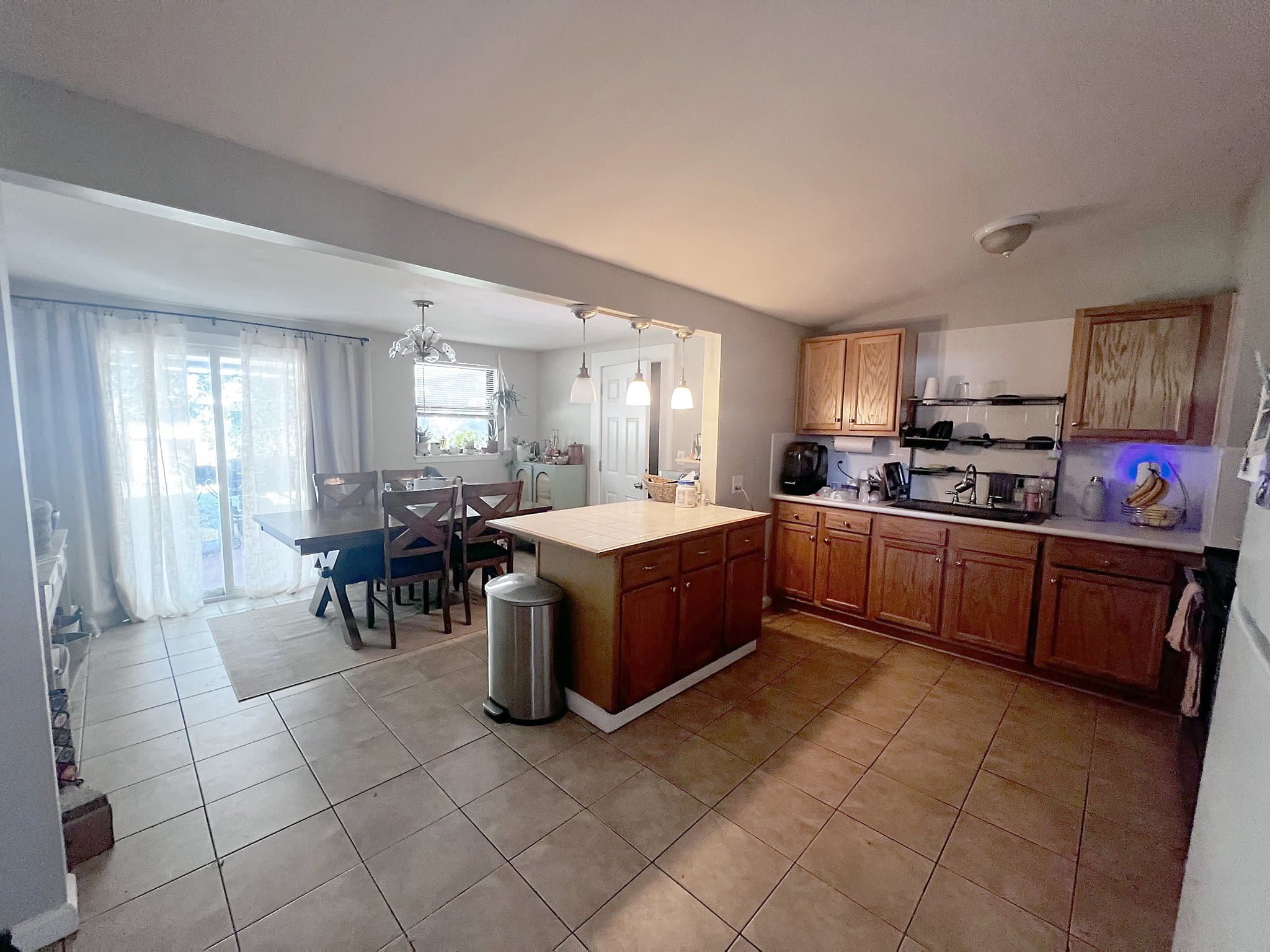 Jacksonville House: 10897 Tarin Dr