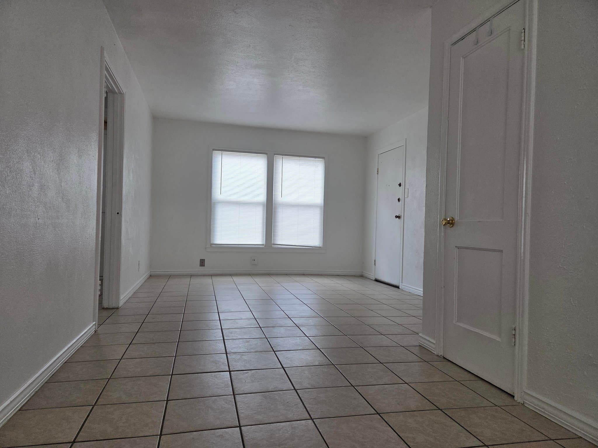 Corpus Christi Multiplex: 641 Robinson St