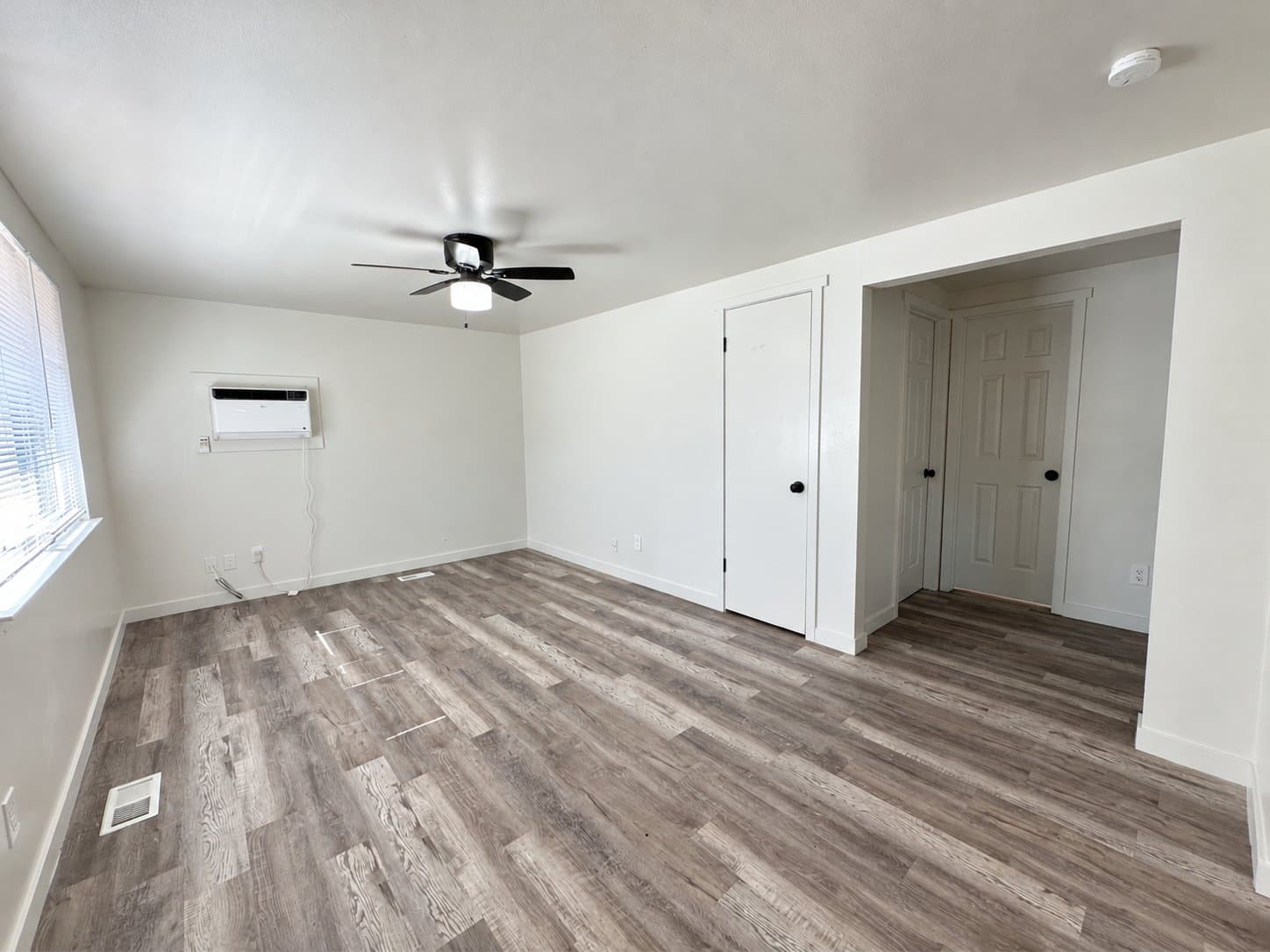 South Salt Lake Condo: 3440 S 200 E