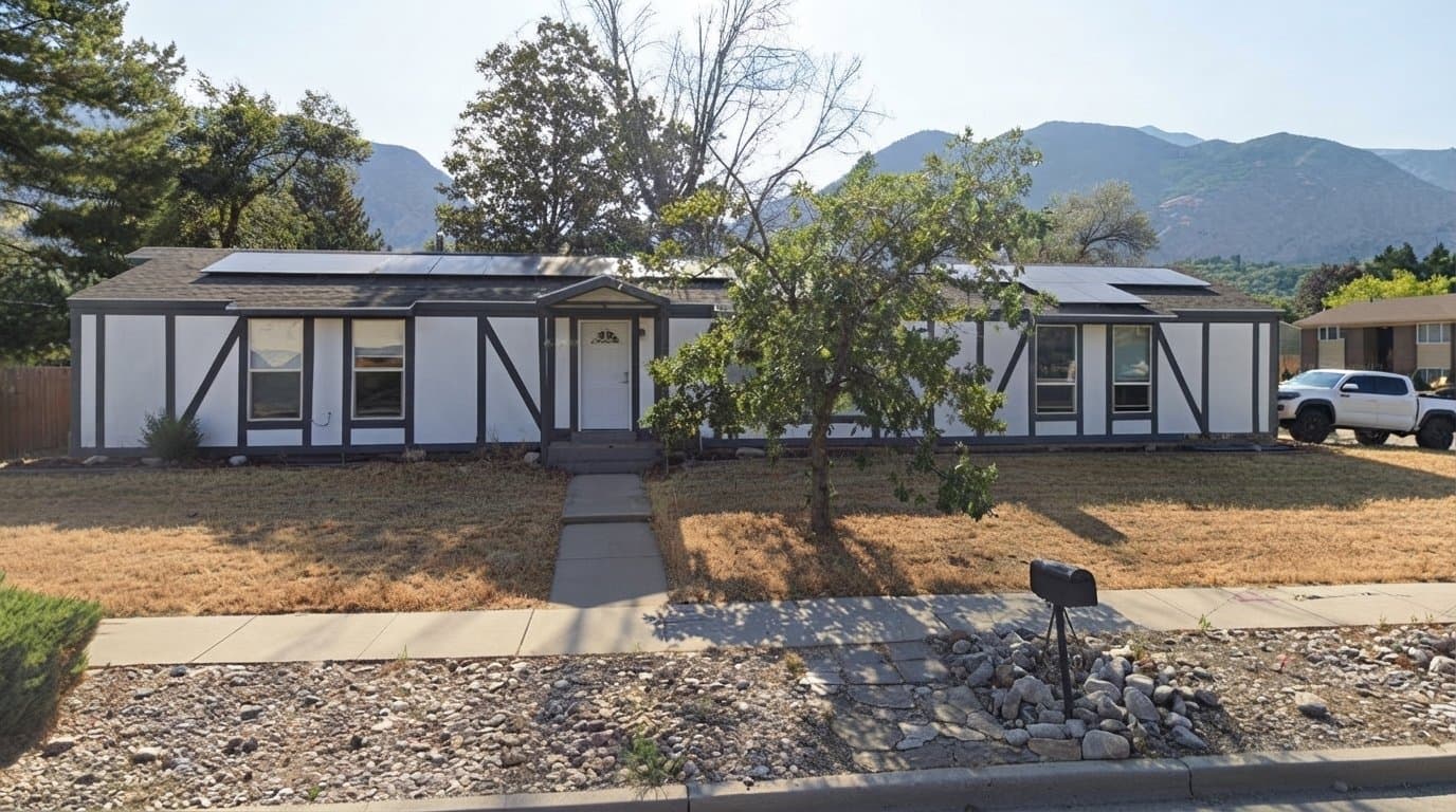 Ogden House: 1562 Tyler Ave