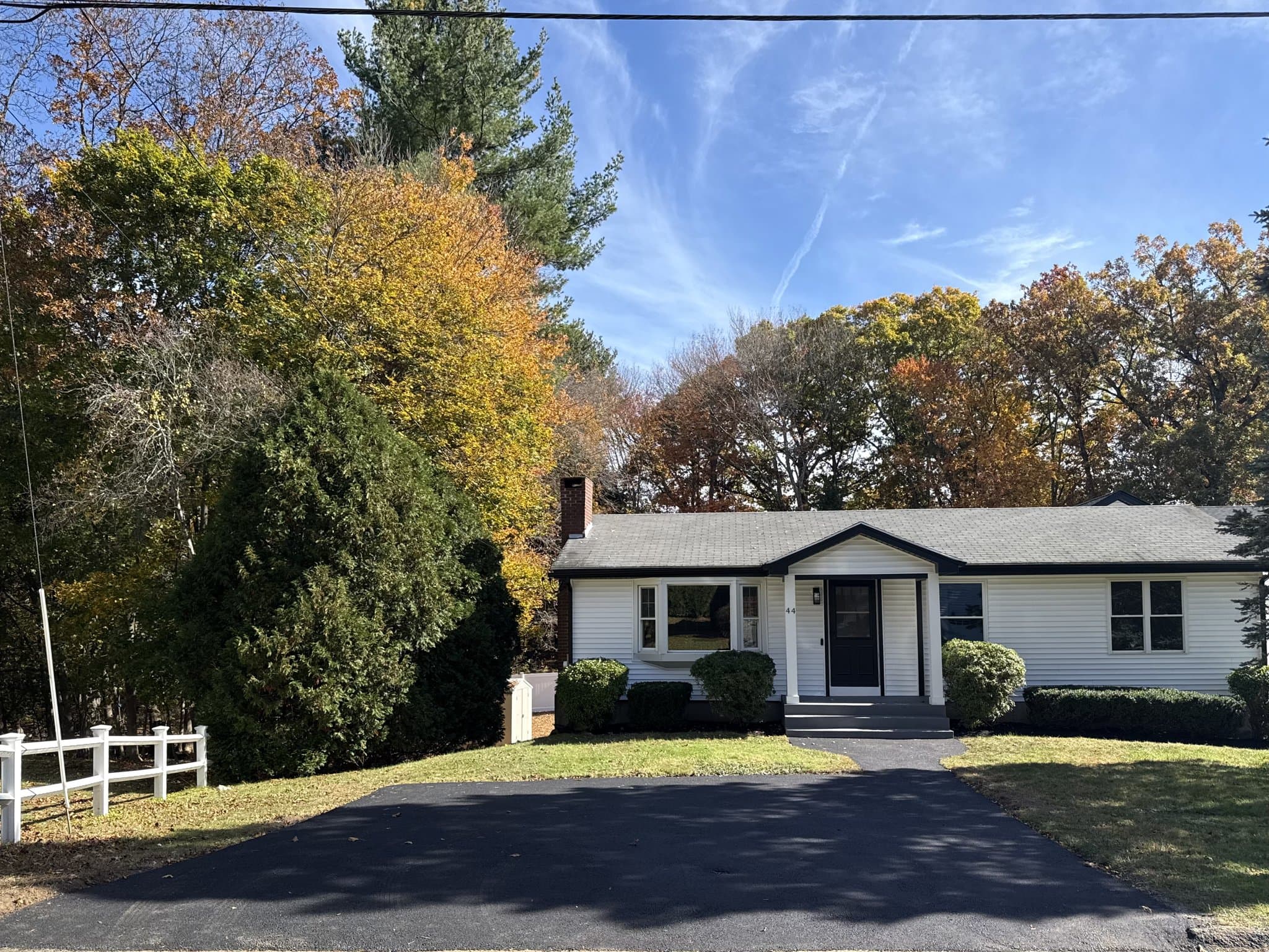 Shrewsbury Multiplex: 44 Topsfield Cir.
