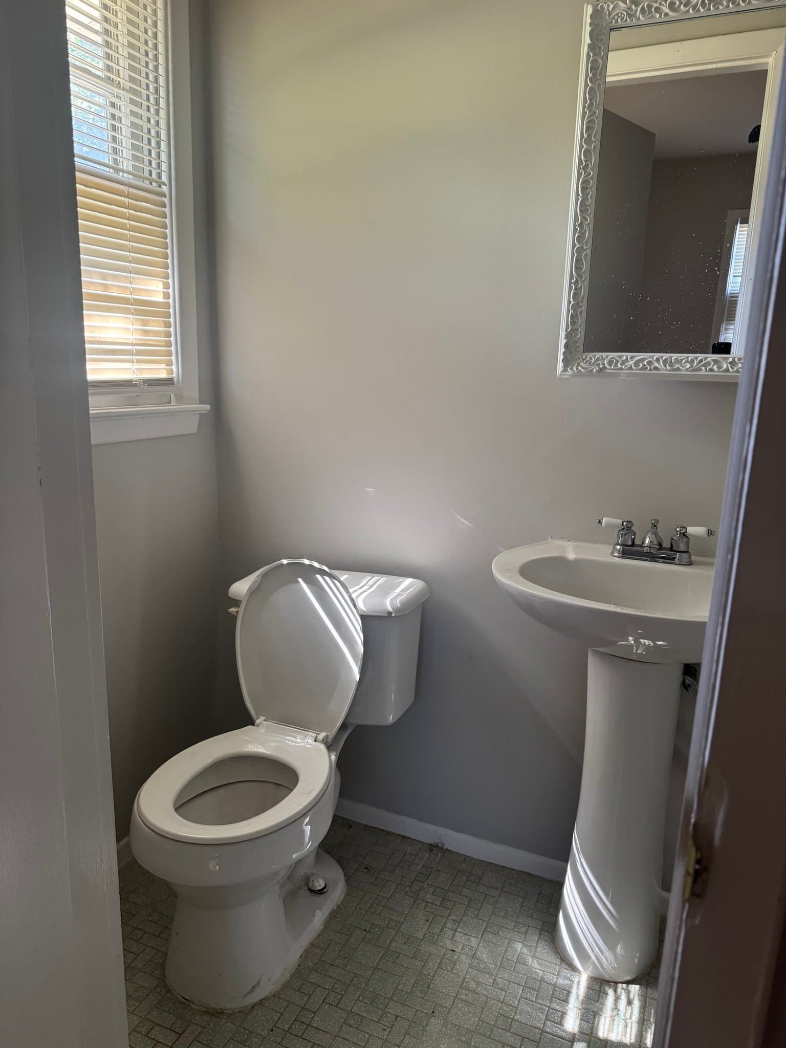 Warner Robins House: 102 Oklahoma Ave