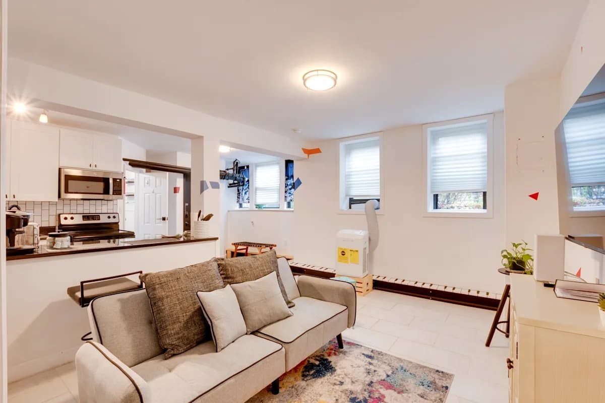 Jersey City Condo: 277 Harrison Ave