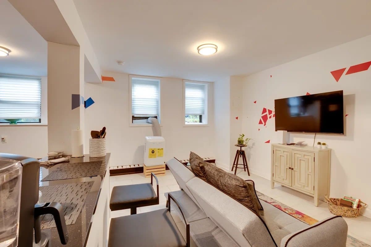 Jersey City Condo: 277 Harrison Ave