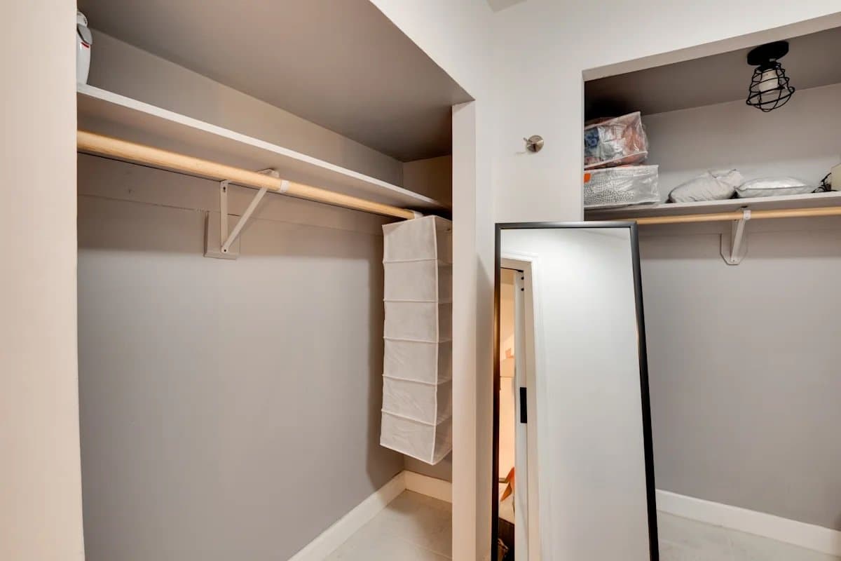 Jersey City Condo: 277 Harrison Ave