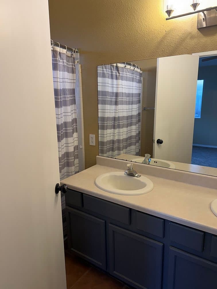 Albuquerque House: 10219 Round Up Pl SW