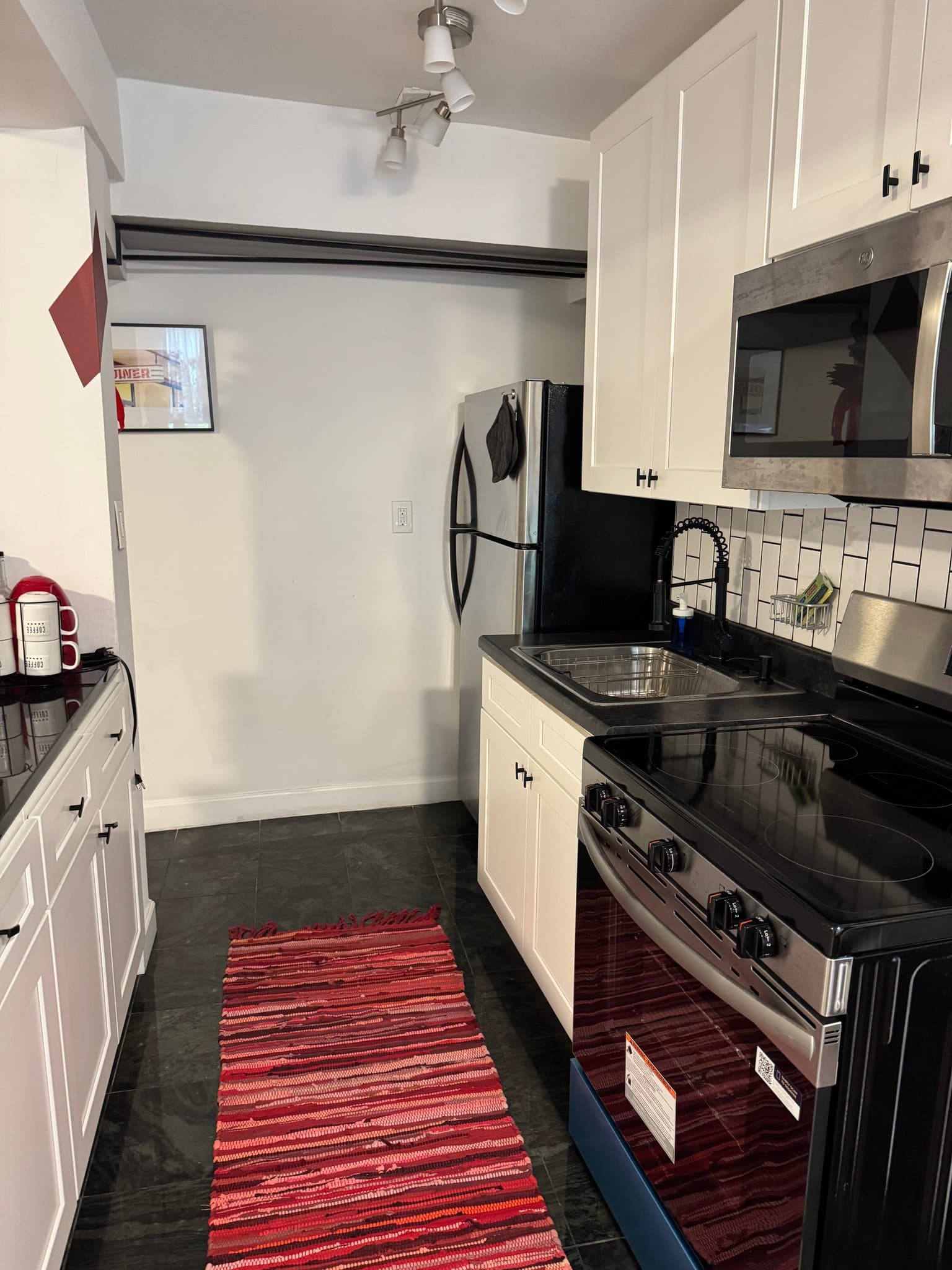Jersey City Condo: 277 Harrison Ave