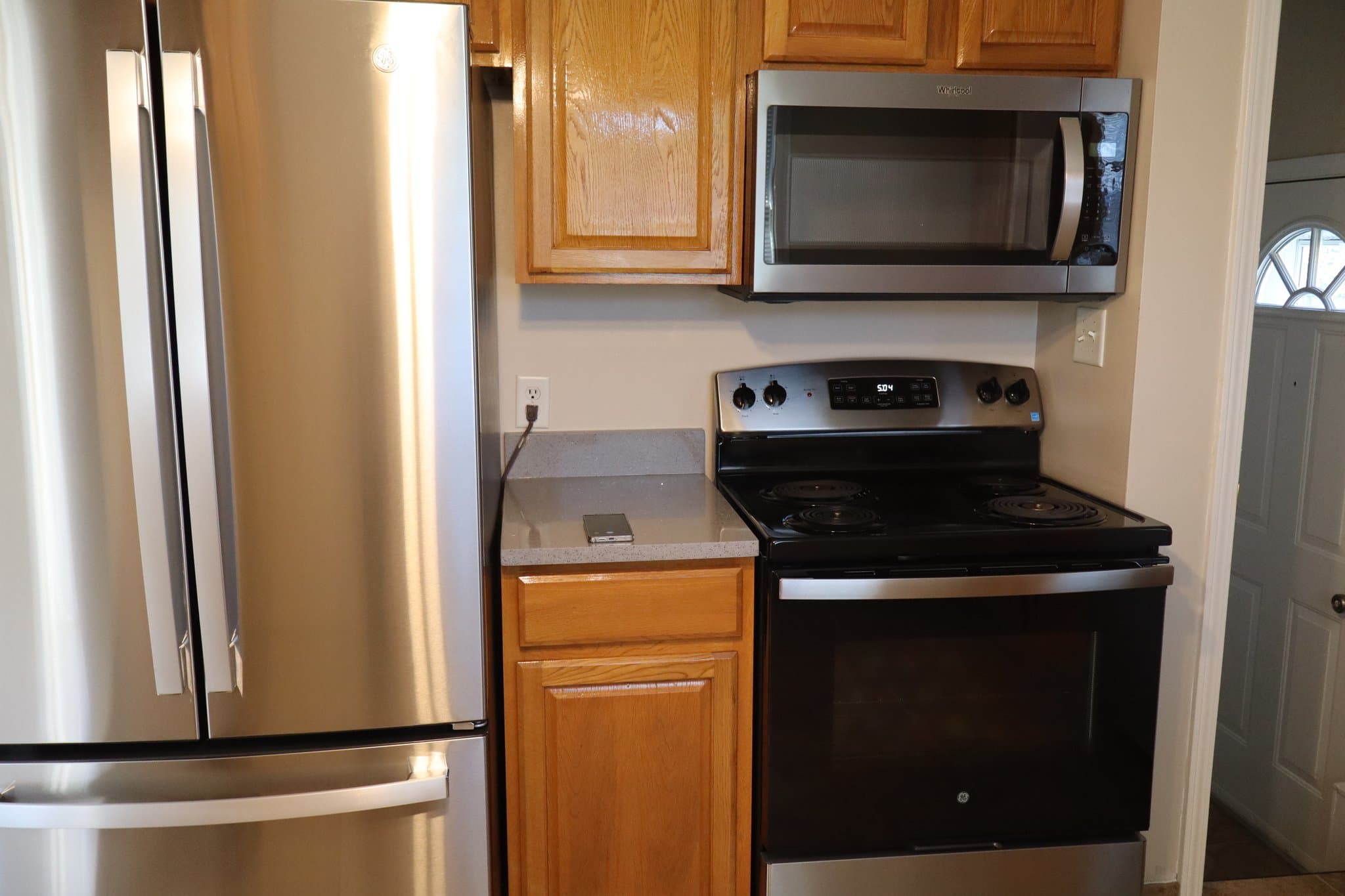 Des Moines House: 402 E Watrous Ave
