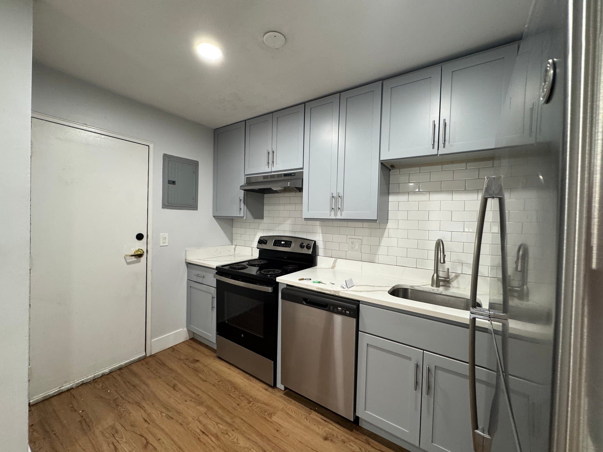 Framigham Apartment: 77 Arlighton st